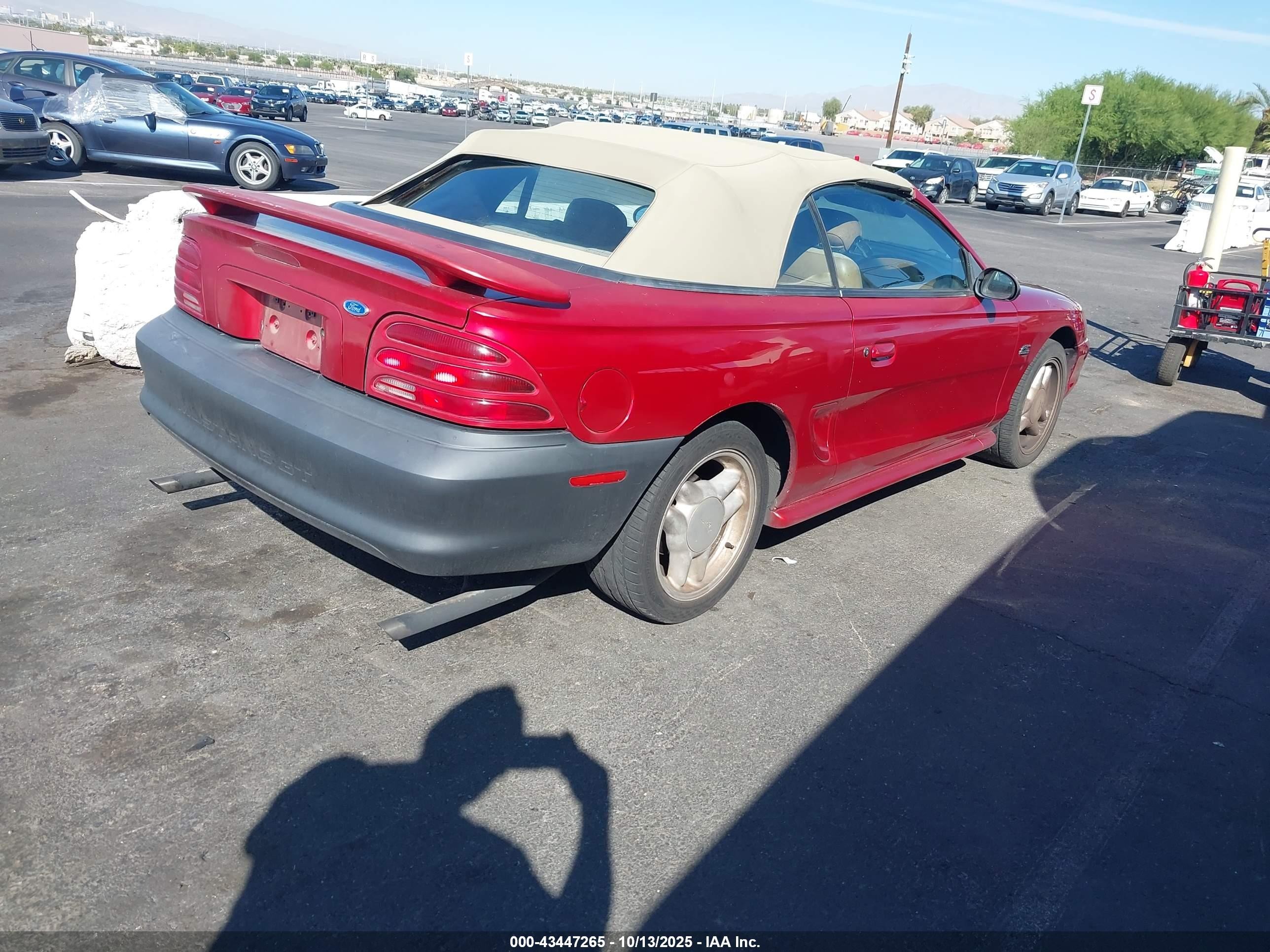 1995 Ford Mustang Gt/gts Red vin: 1FALP45T4SF114396