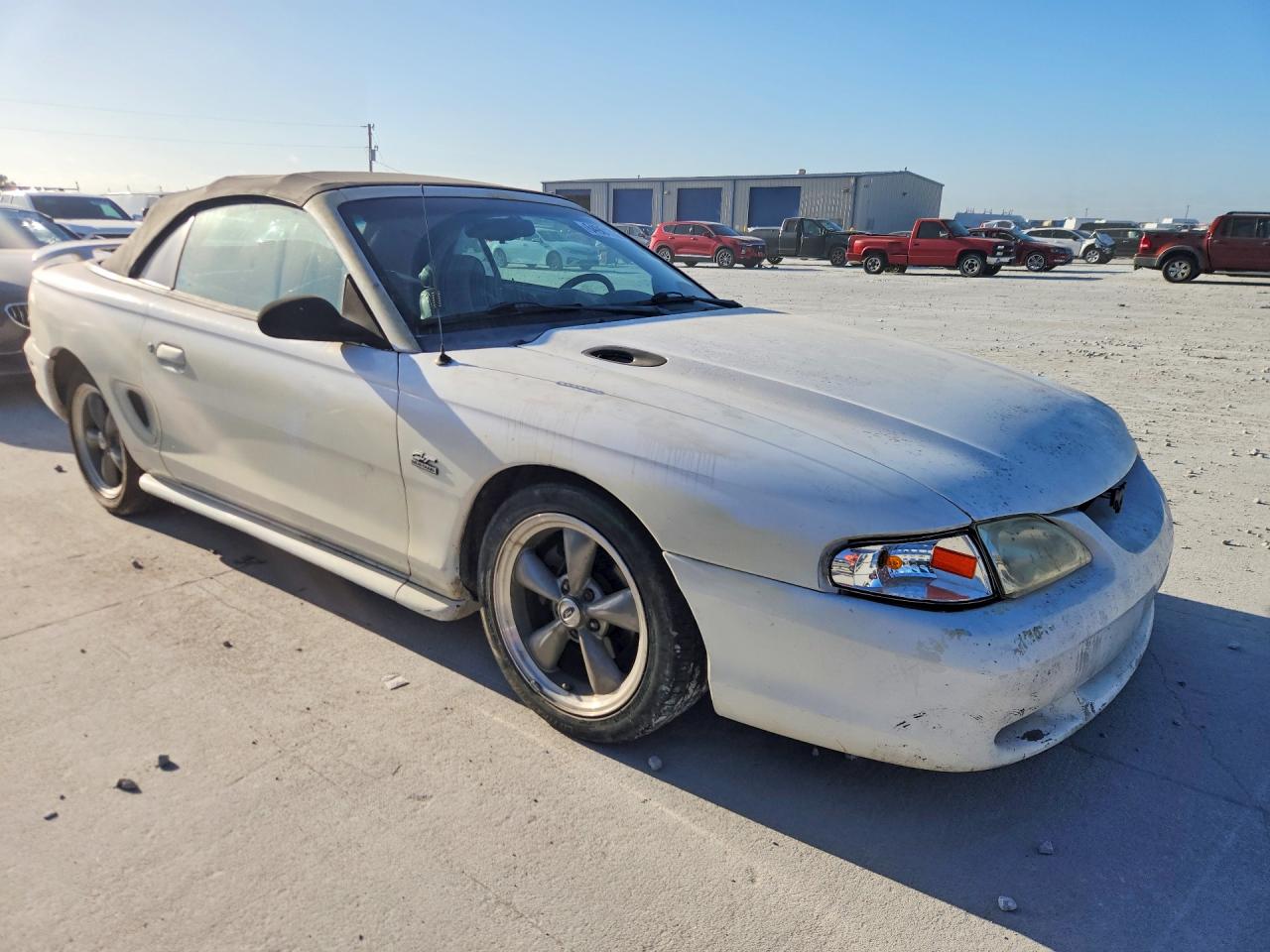 1995 Ford Mustang Gt Белый vin: 1FALP45T5SF139176