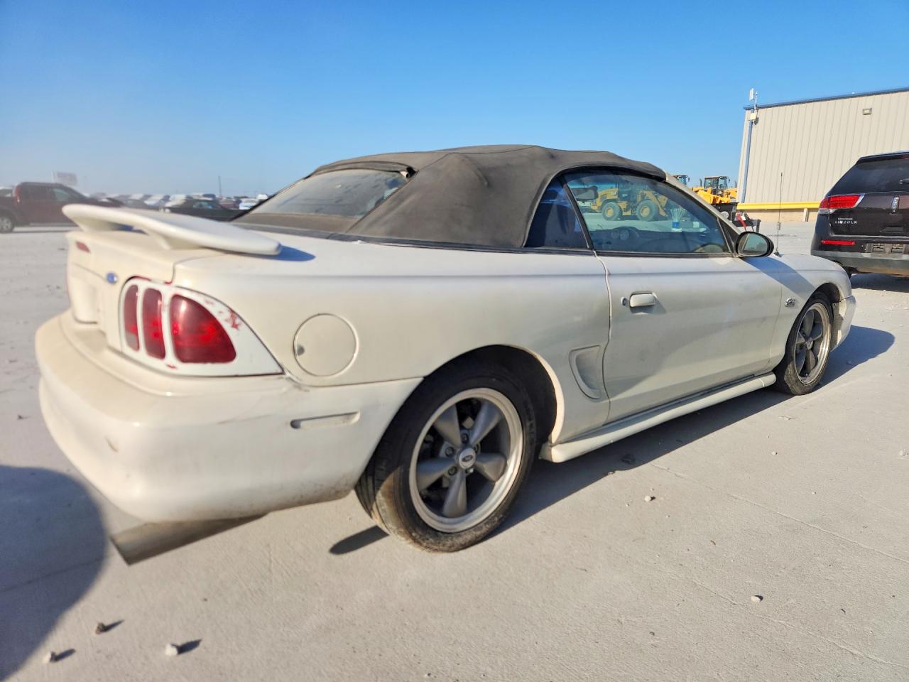 1995 Ford Mustang Gt Белый vin: 1FALP45T5SF139176