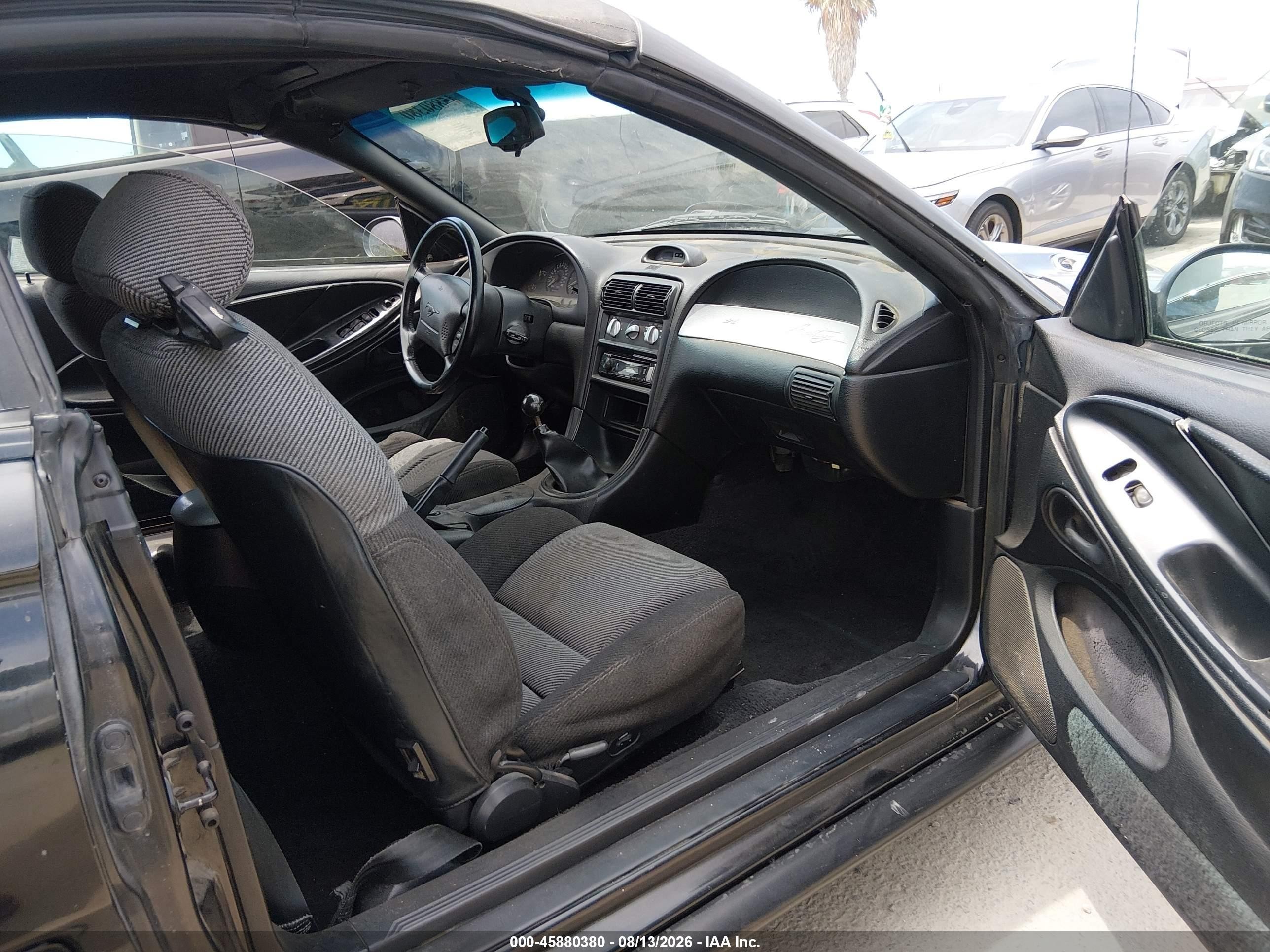 1994 Ford Mustang Gt Черный vin: 1FALP45T7RF123622