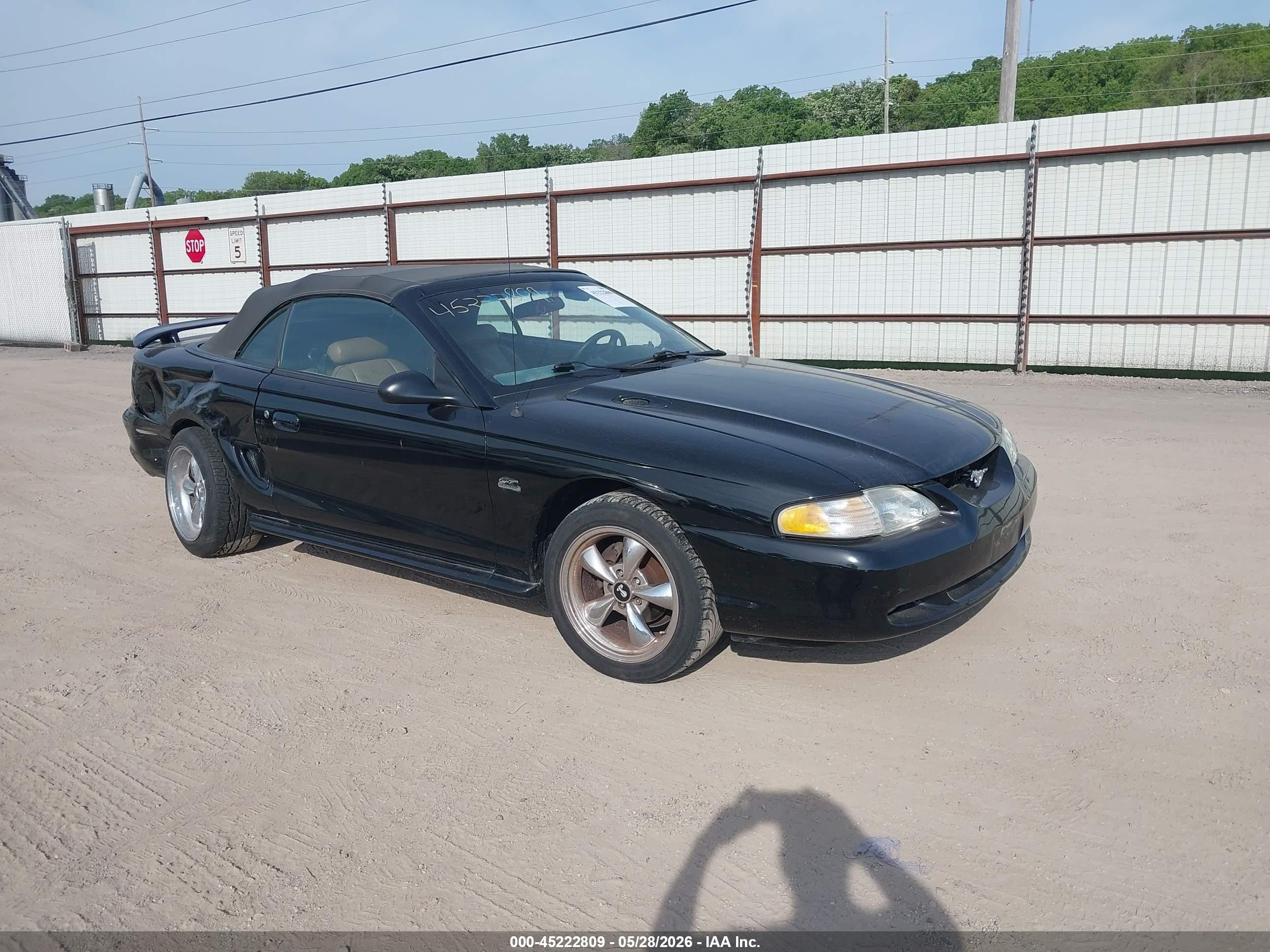 1994 Ford Mustang Gt Black vin: 1FALP45T7RF201784