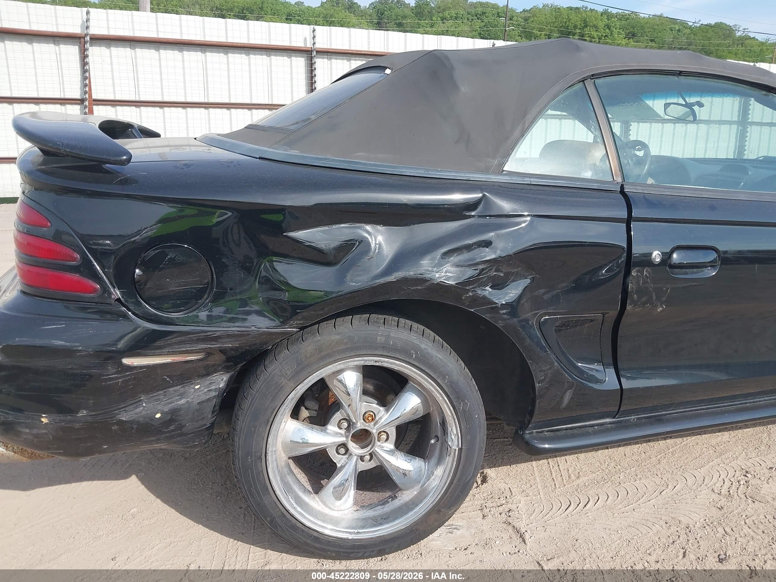 1994 Ford Mustang Gt Black vin: 1FALP45T7RF201784