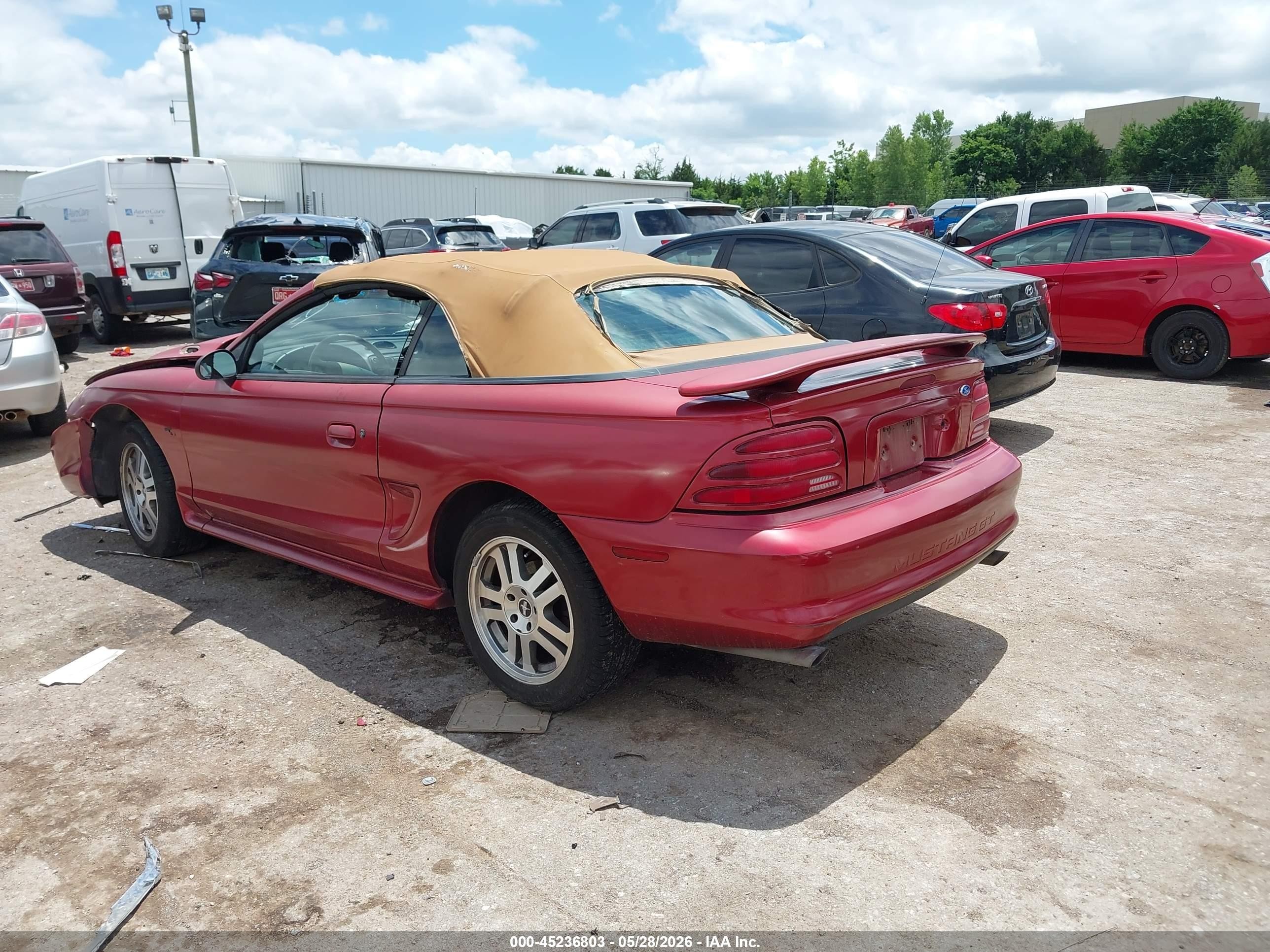 1995 Ford Mustang Gt/gts Red vin: 1FALP45T7SF201158