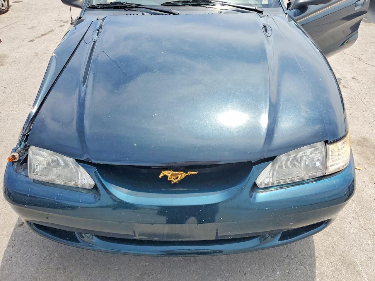 1995 Ford Mustang Gt Бирюзовый vin: 1FALP45T8SF104129