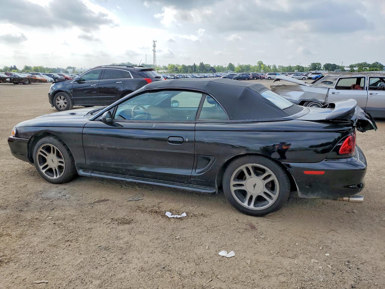 1995 Ford Mustang Gt Black vin: 1FALP45T9SF229155