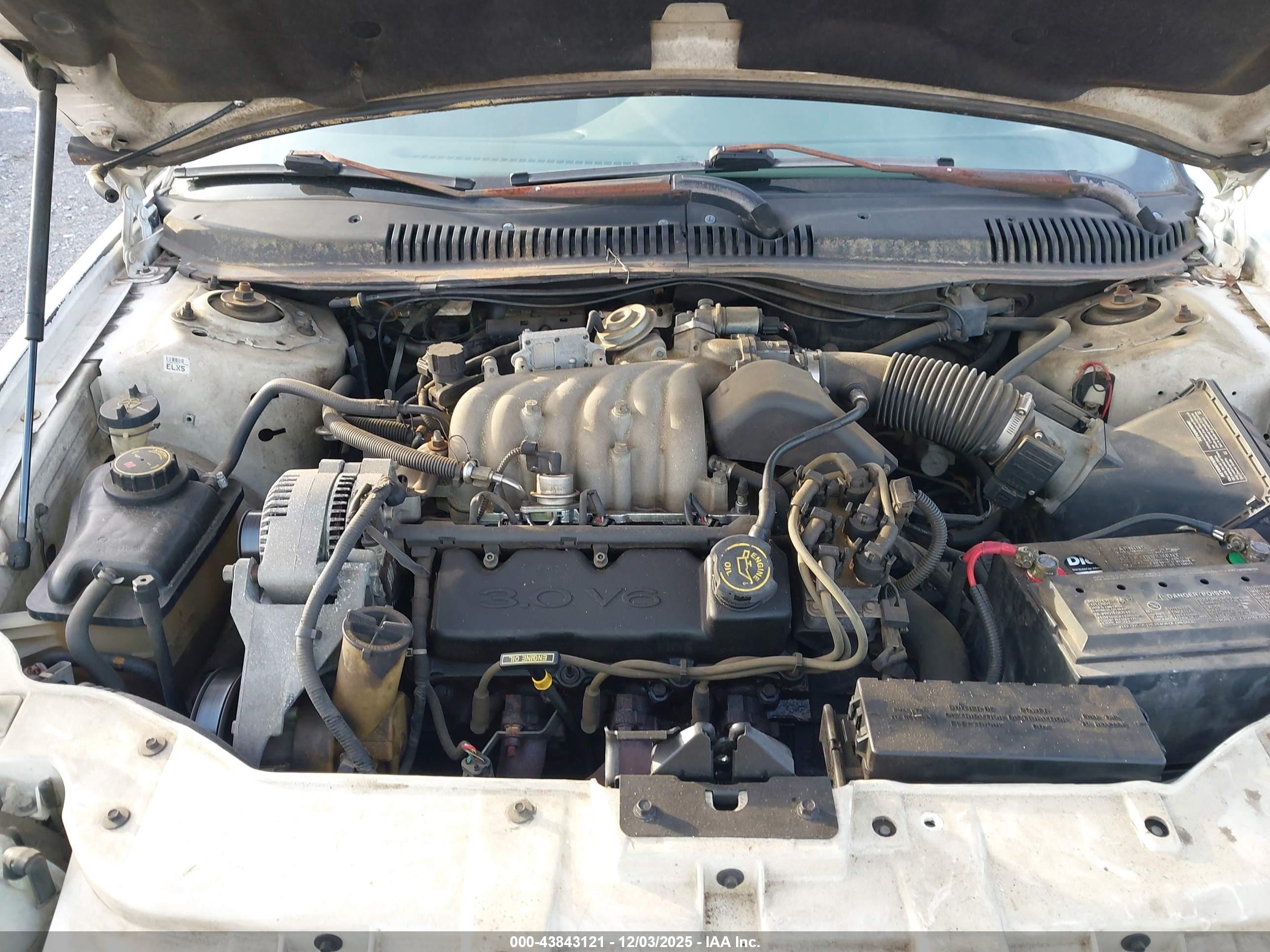 1996 Ford Taurus G White vin: 1FALP51U1TA243702
