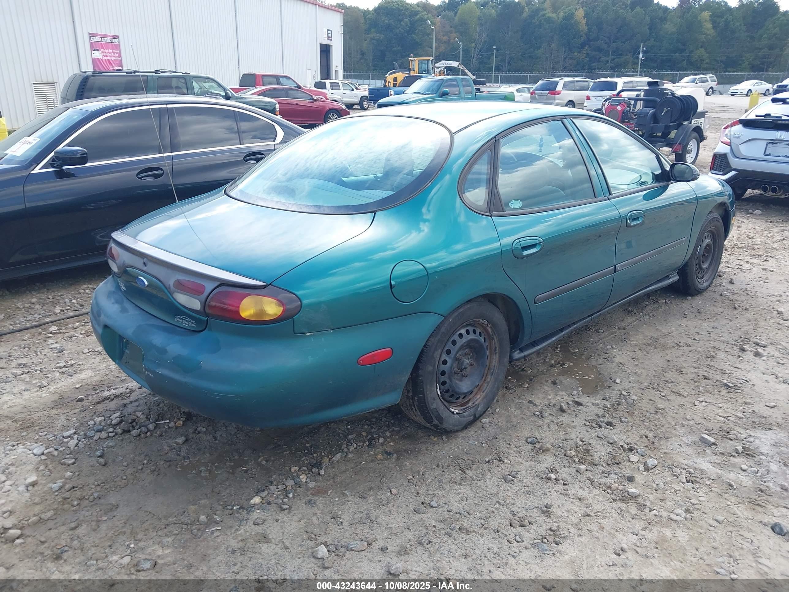1996 Ford Taurus G Зеленый vin: 1FALP51U3TA316584