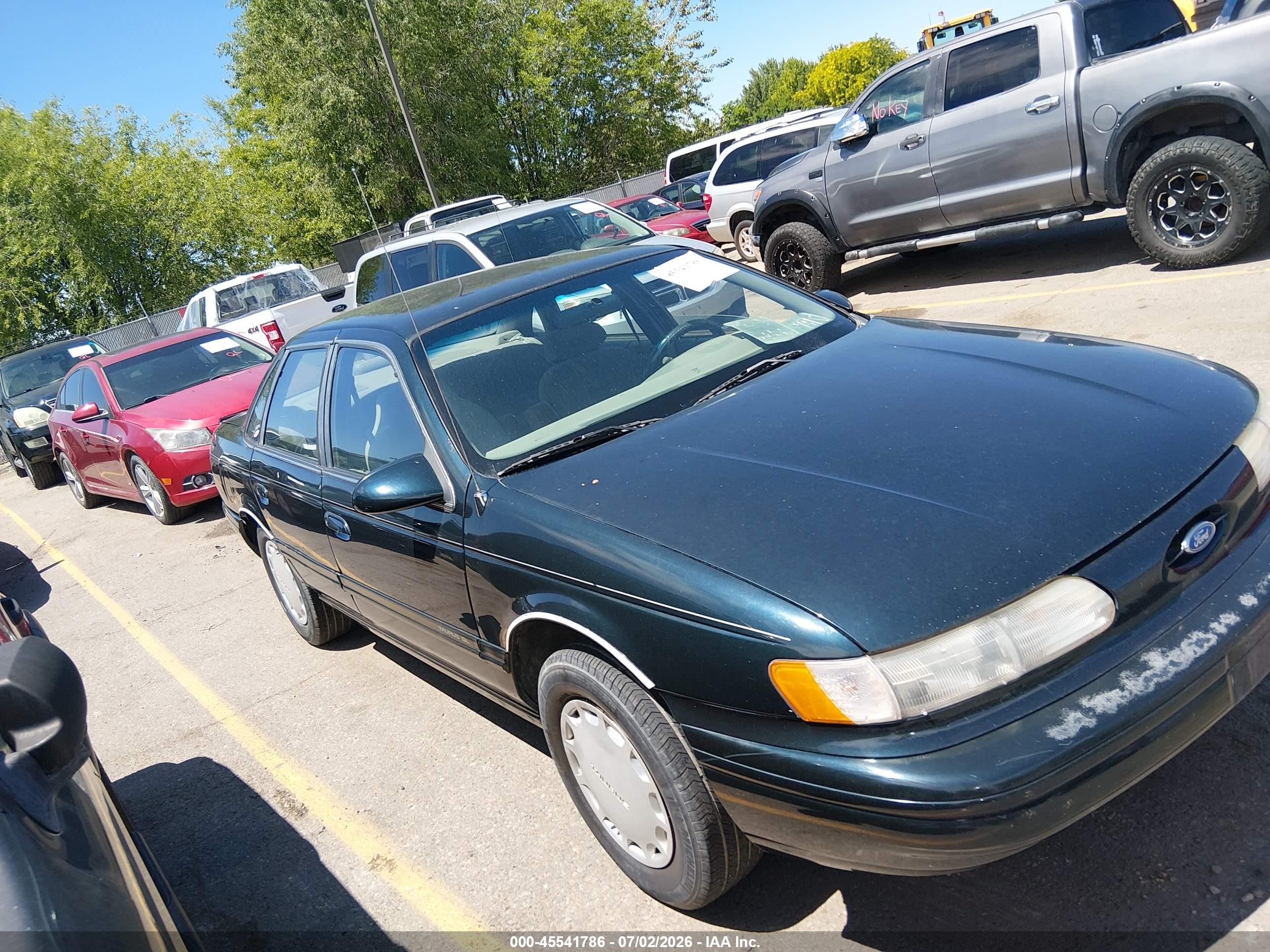 1994 Ford Taurus Gl Green vin: 1FALP5240RG160444