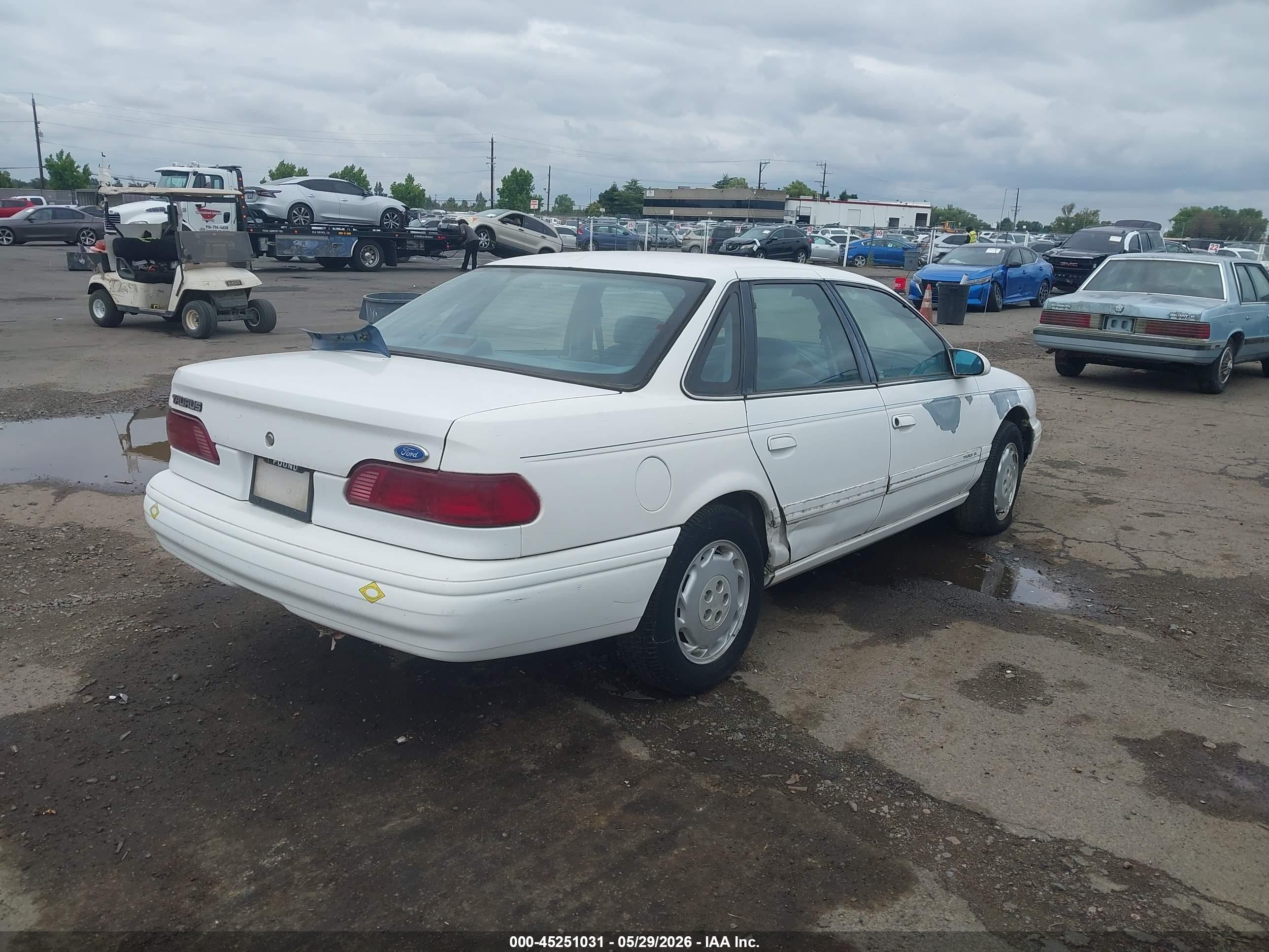 1994 Ford Taurus Gl White vin: 1FALP5240RG278400