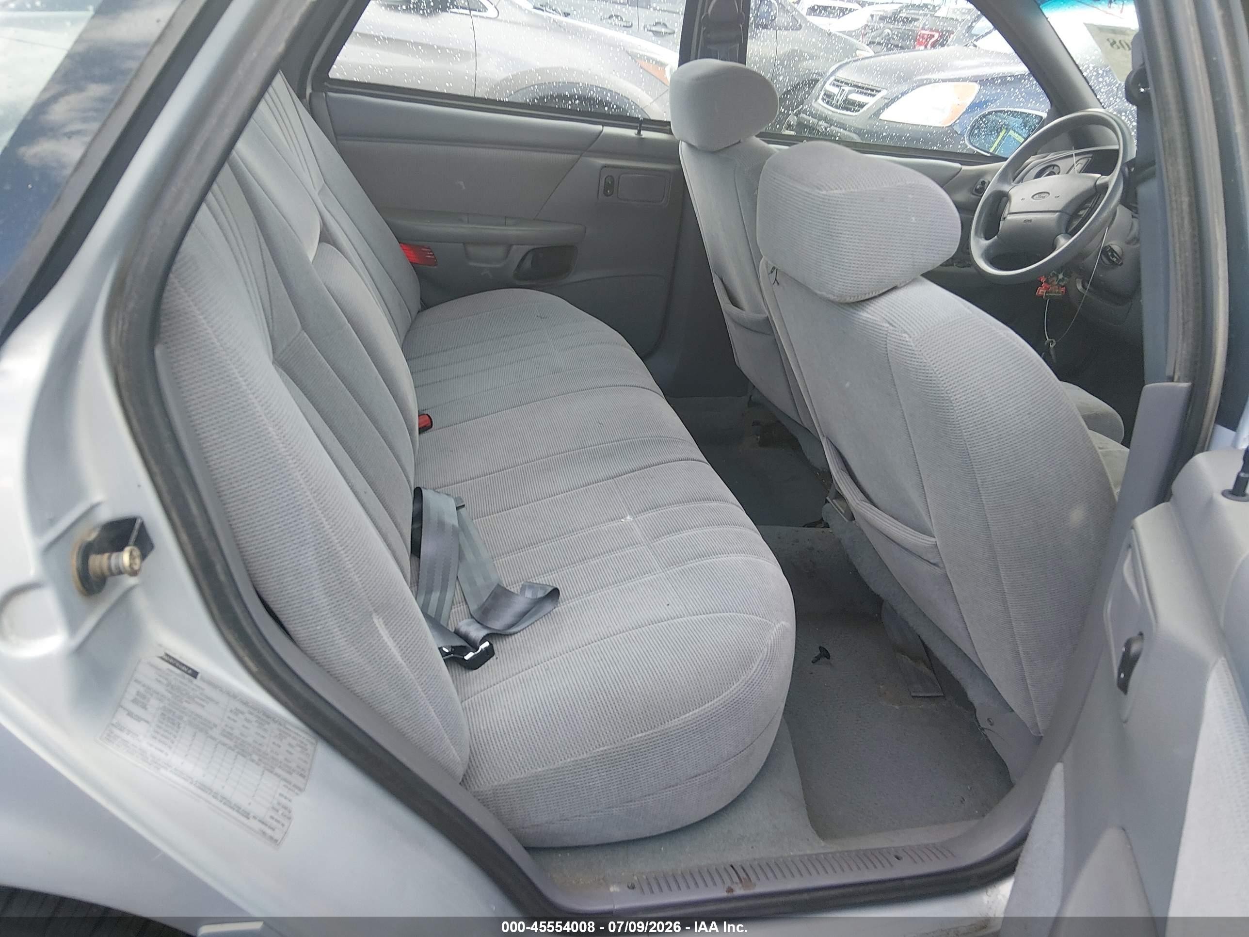 1994 Ford Taurus Gl Silver vin: 1FALP5243RG232124
