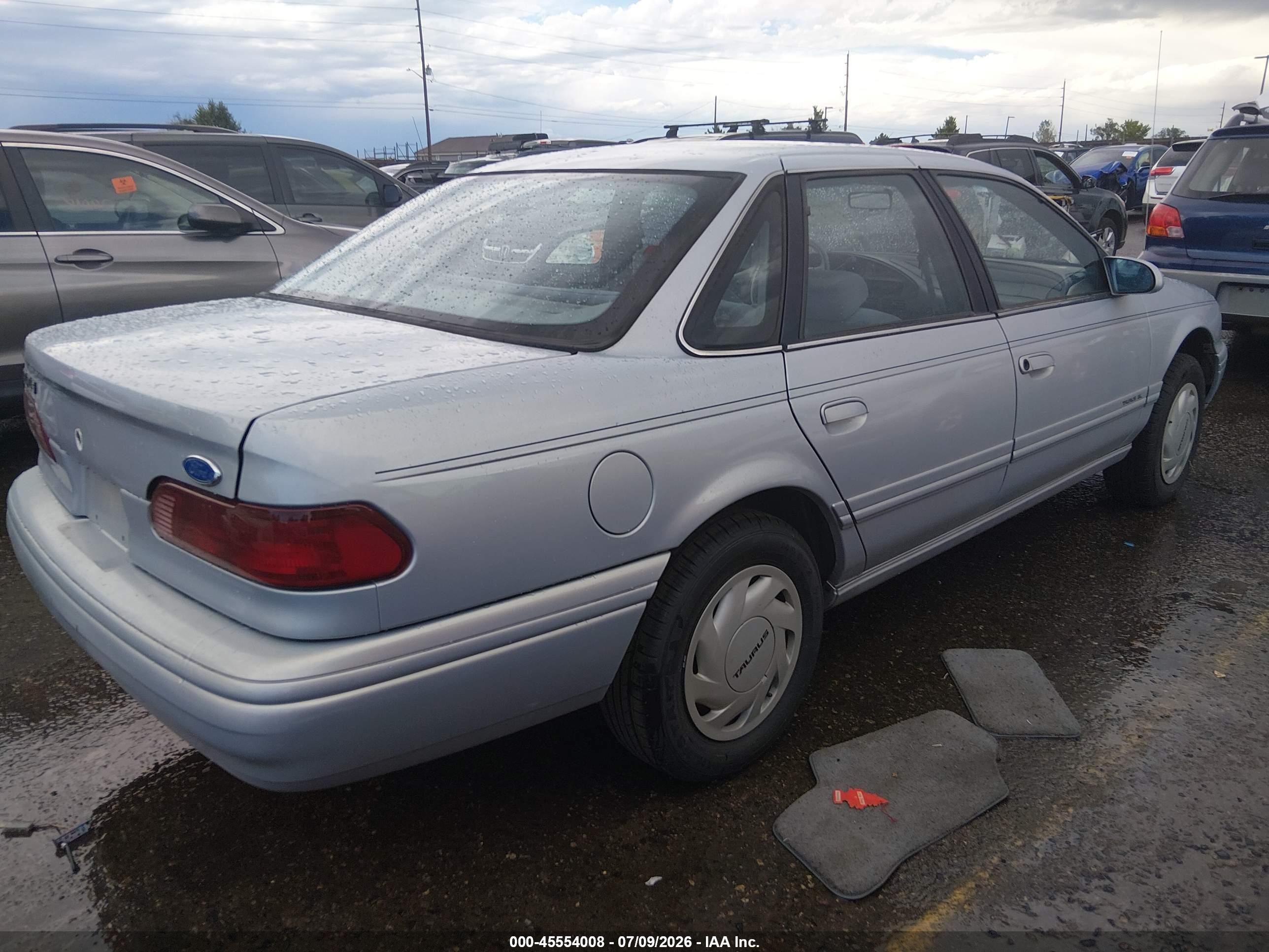 1994 Ford Taurus Gl Silver vin: 1FALP5243RG232124