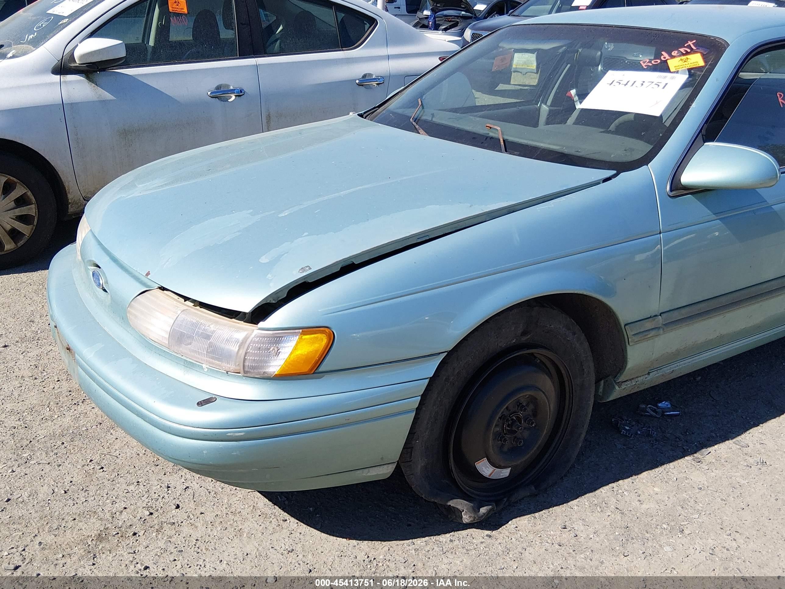 1995 Ford Taurus Gl/se Light Blue vin: 1FALP5249SG286355