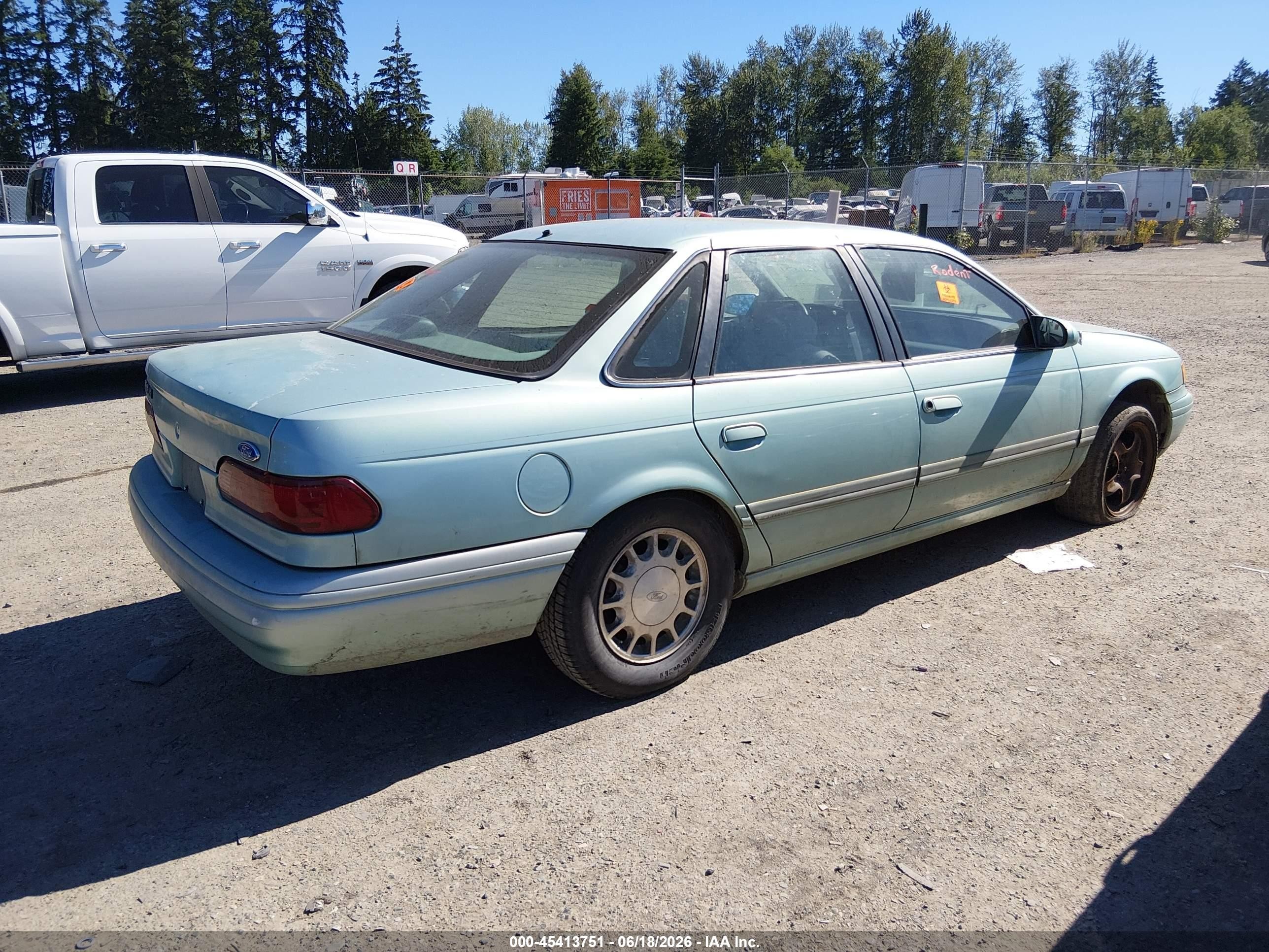 1995 Ford Taurus Gl/se Light Blue vin: 1FALP5249SG286355