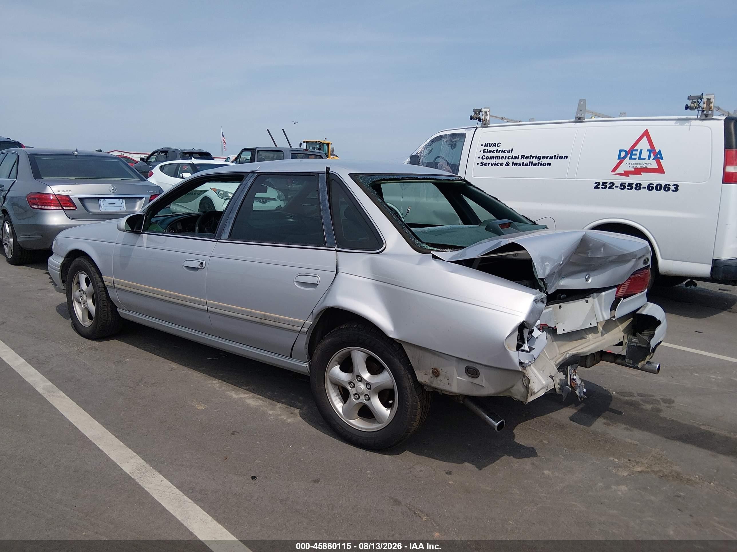 1995 Ford Taurus Gl/se Silver vin: 1FALP52U0SG317685