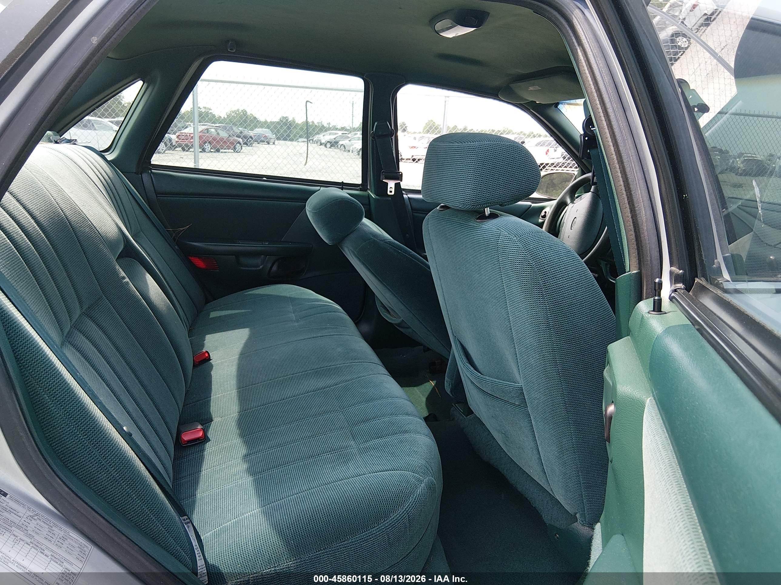 1995 Ford Taurus Gl/se Silver vin: 1FALP52U0SG317685