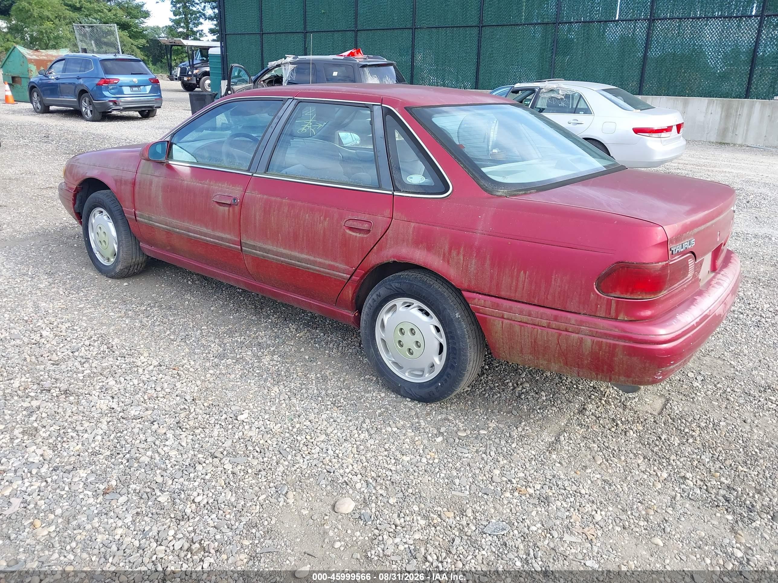 1994 Ford Taurus Gl Red vin: 1FALP52U1RA219522