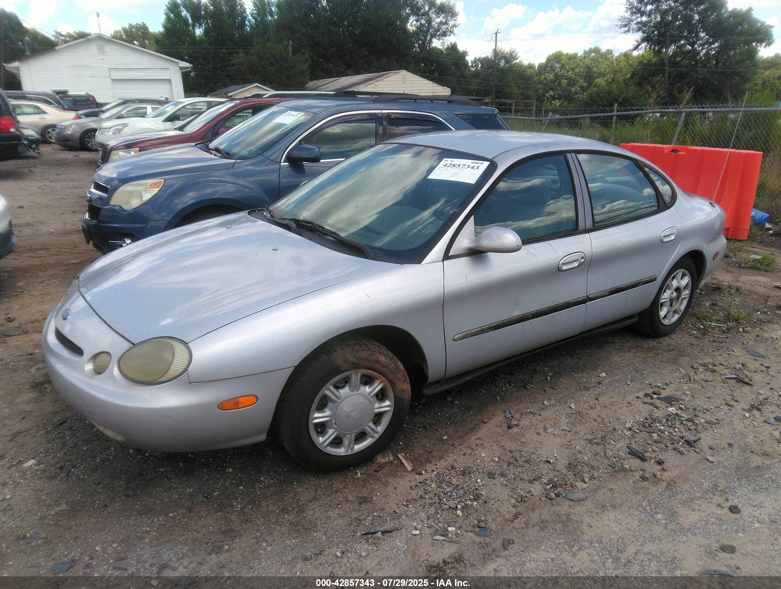 1996 Ford Taurus Gl Silver vin: 1FALP52U1TA184052