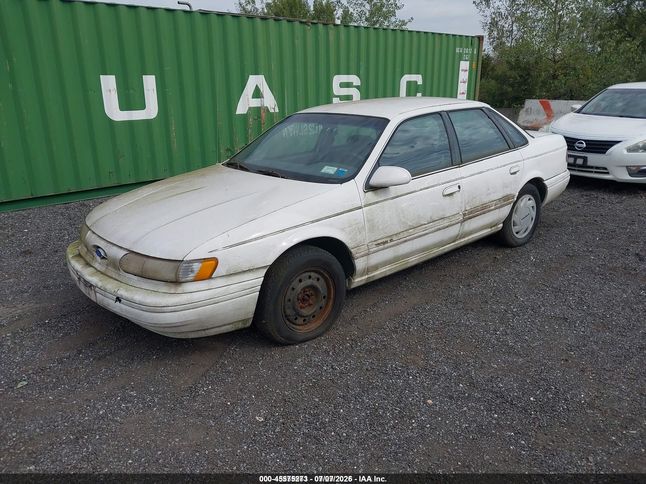1995 Ford Taurus Gl/se White vin: 1FALP52U2SA267004