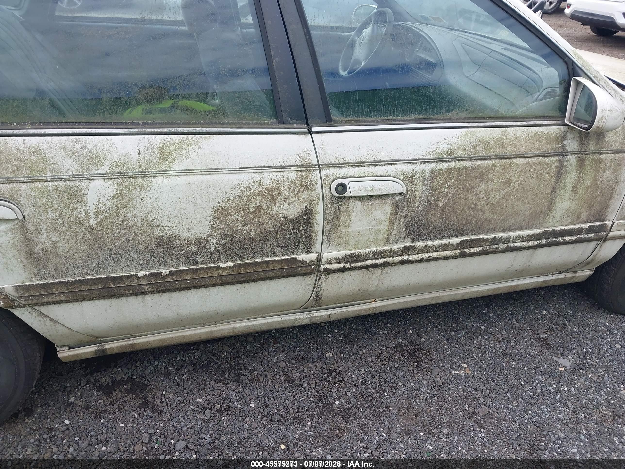 1995 Ford Taurus Gl/se White vin: 1FALP52U2SA267004