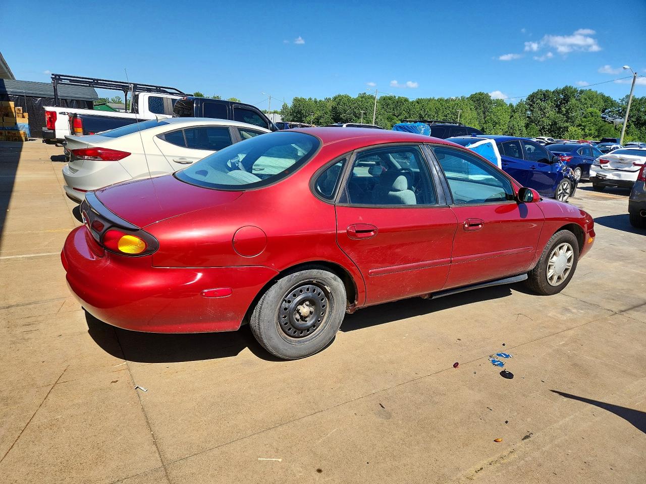 1996 Ford Taurus Gl Burgundy vin: 1FALP52U2TG241369