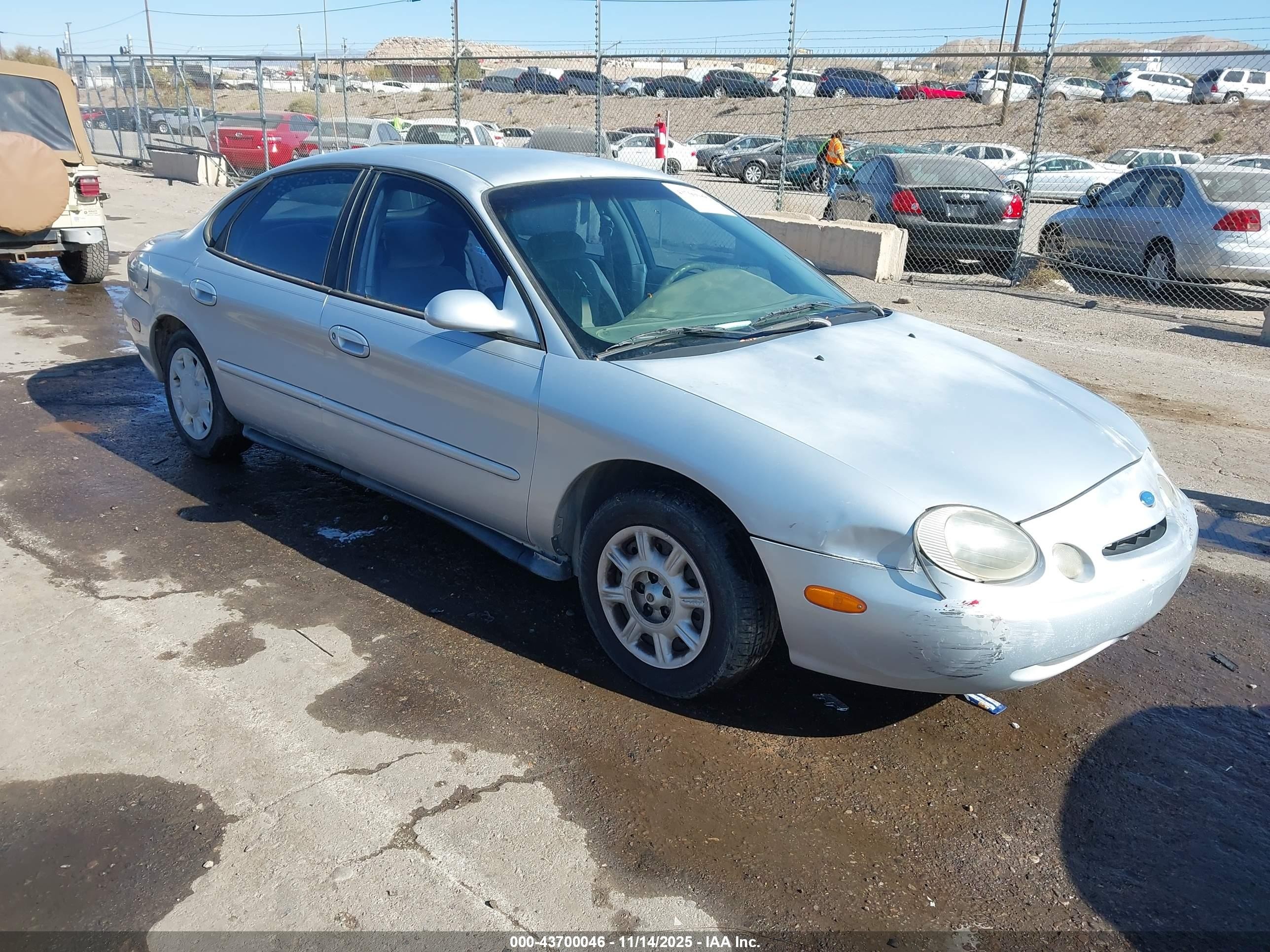 1996 Ford Taurus Gl Silver vin: 1FALP52U2TG285436