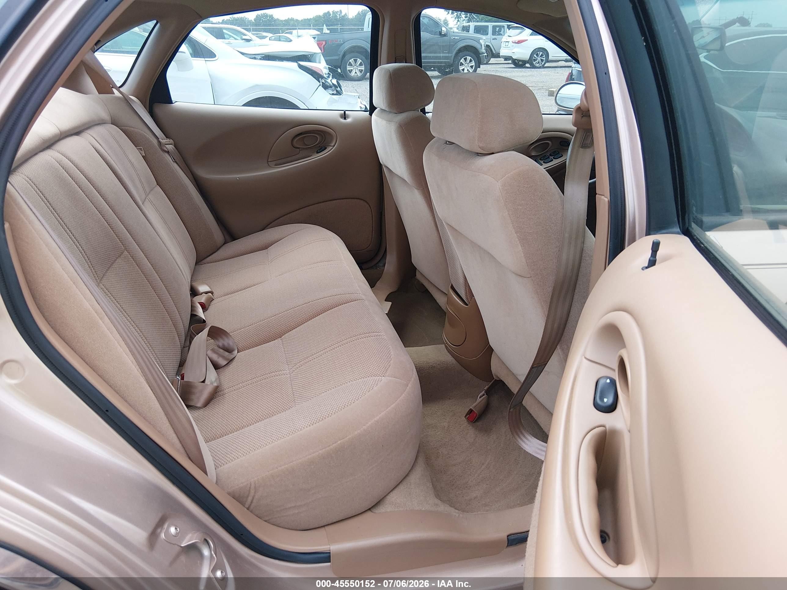 1997 Ford Taurus Gl Золотой vin: 1FALP52U2VA265421