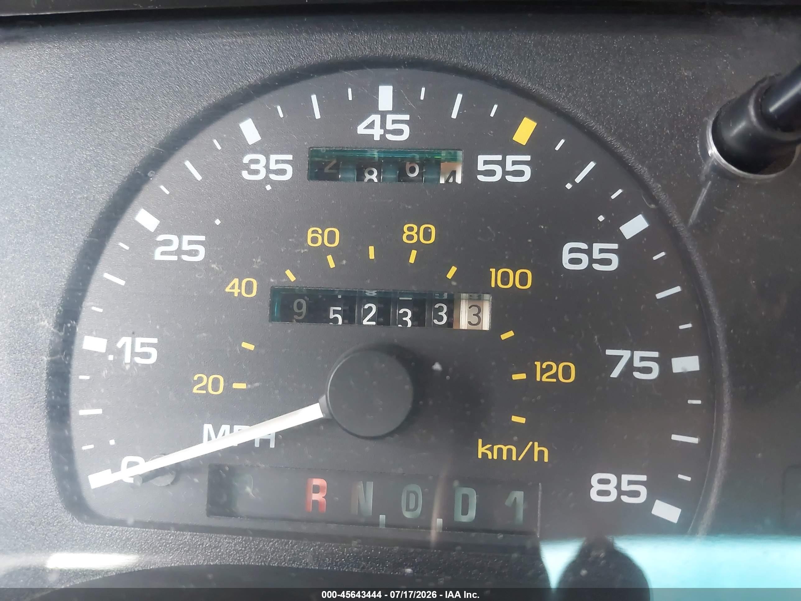 1993 Ford Taurus Gl Gold vin: 1FALP52U3PA252812