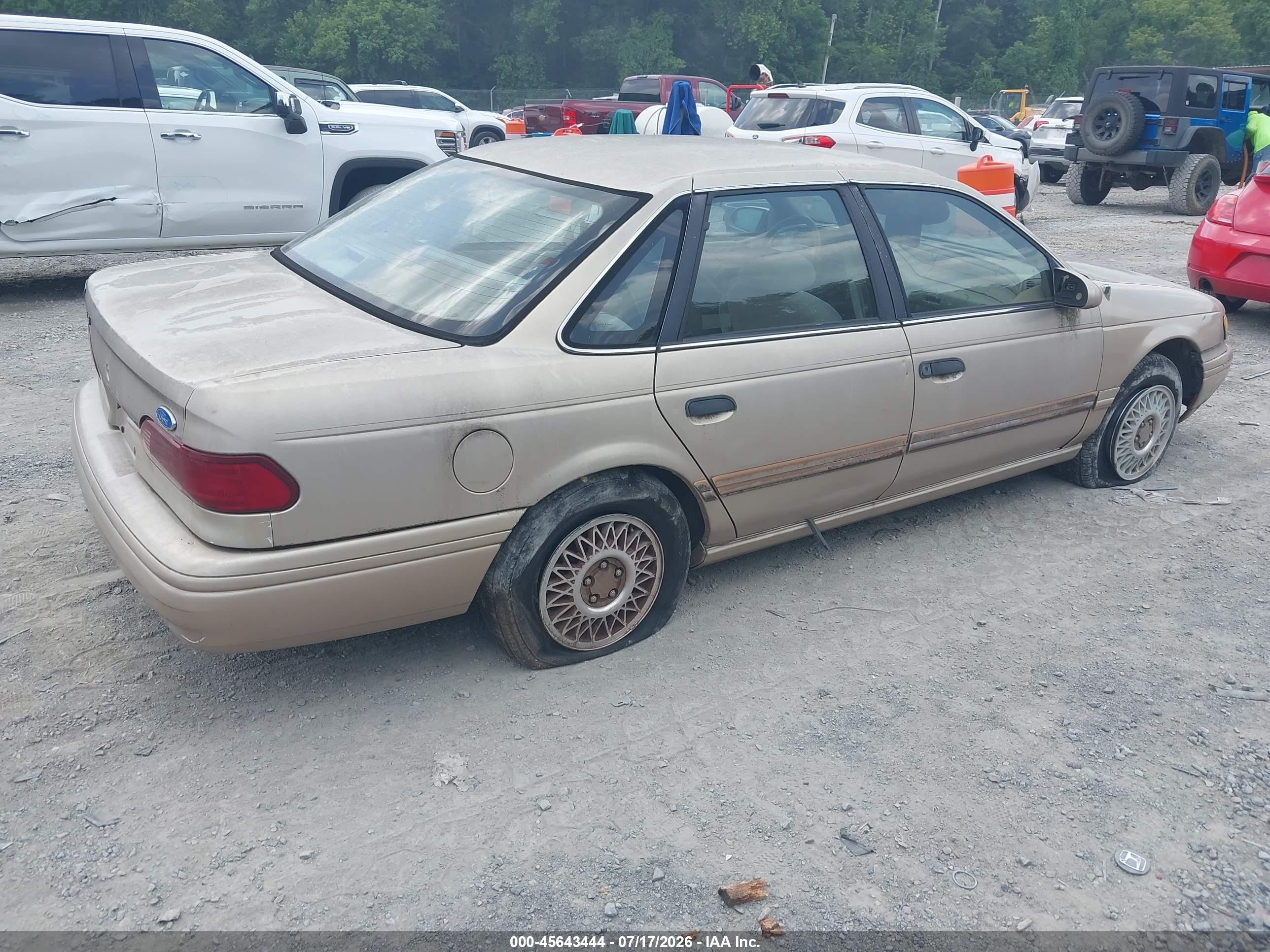 1993 Ford Taurus Gl Gold vin: 1FALP52U3PA252812