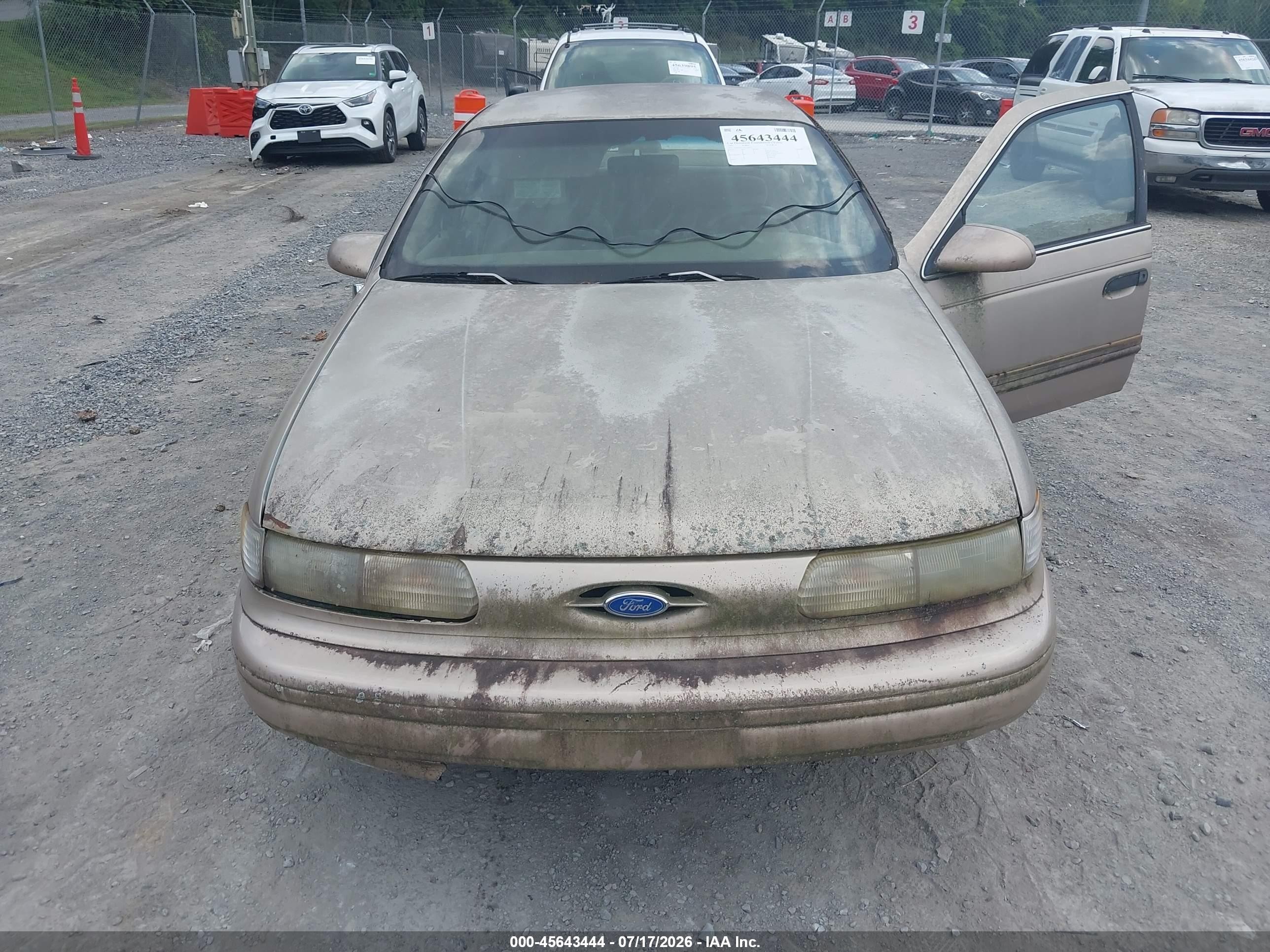 1993 Ford Taurus Gl Gold vin: 1FALP52U3PA252812