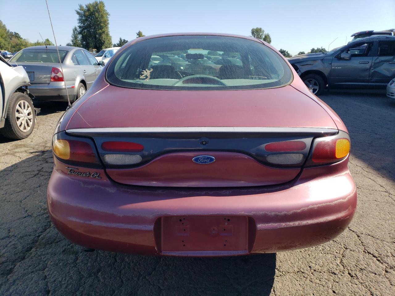 1996 Ford Taurus Gl Burgundy vin: 1FALP52U3TA284153