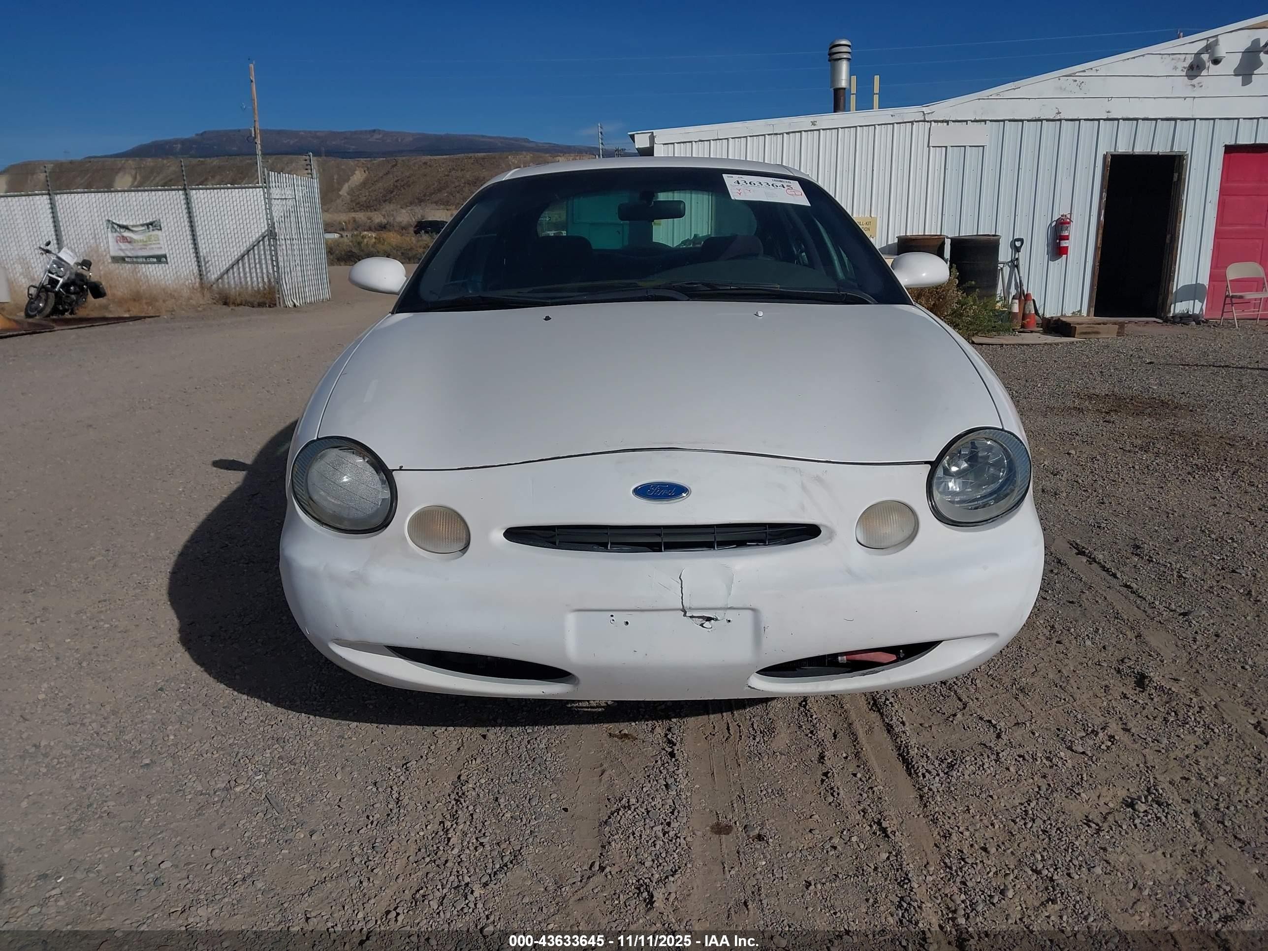 1996 Ford Taurus Gl White vin: 1FALP52U3TG166939