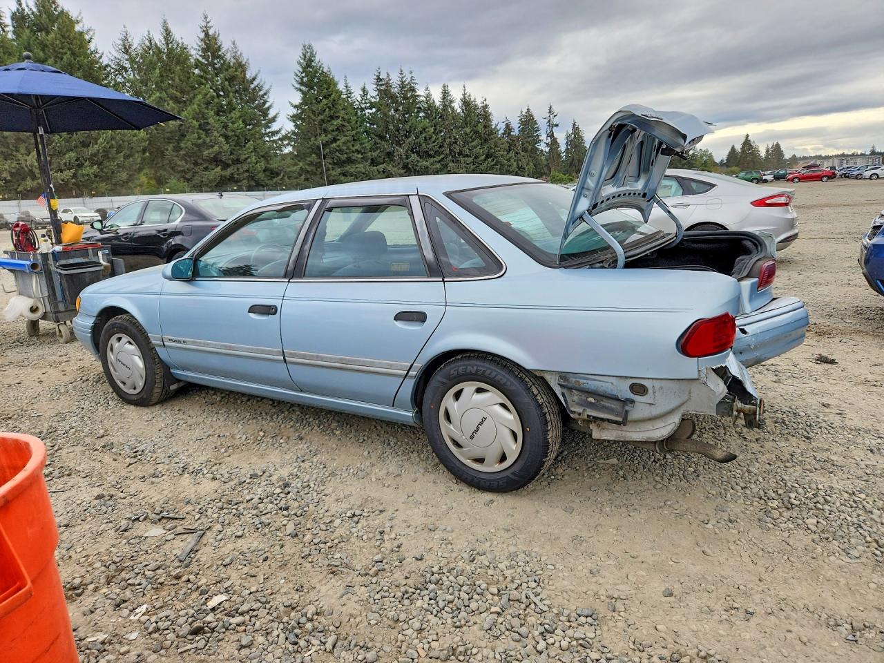1993 Ford Taurus Gl Blue vin: 1FALP52U4PG148858