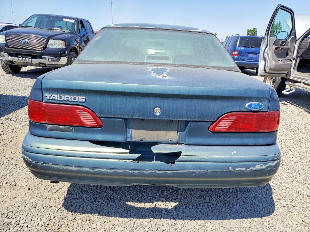 1994 Ford Taurus Gl Green vin: 1FALP52U4RA134528