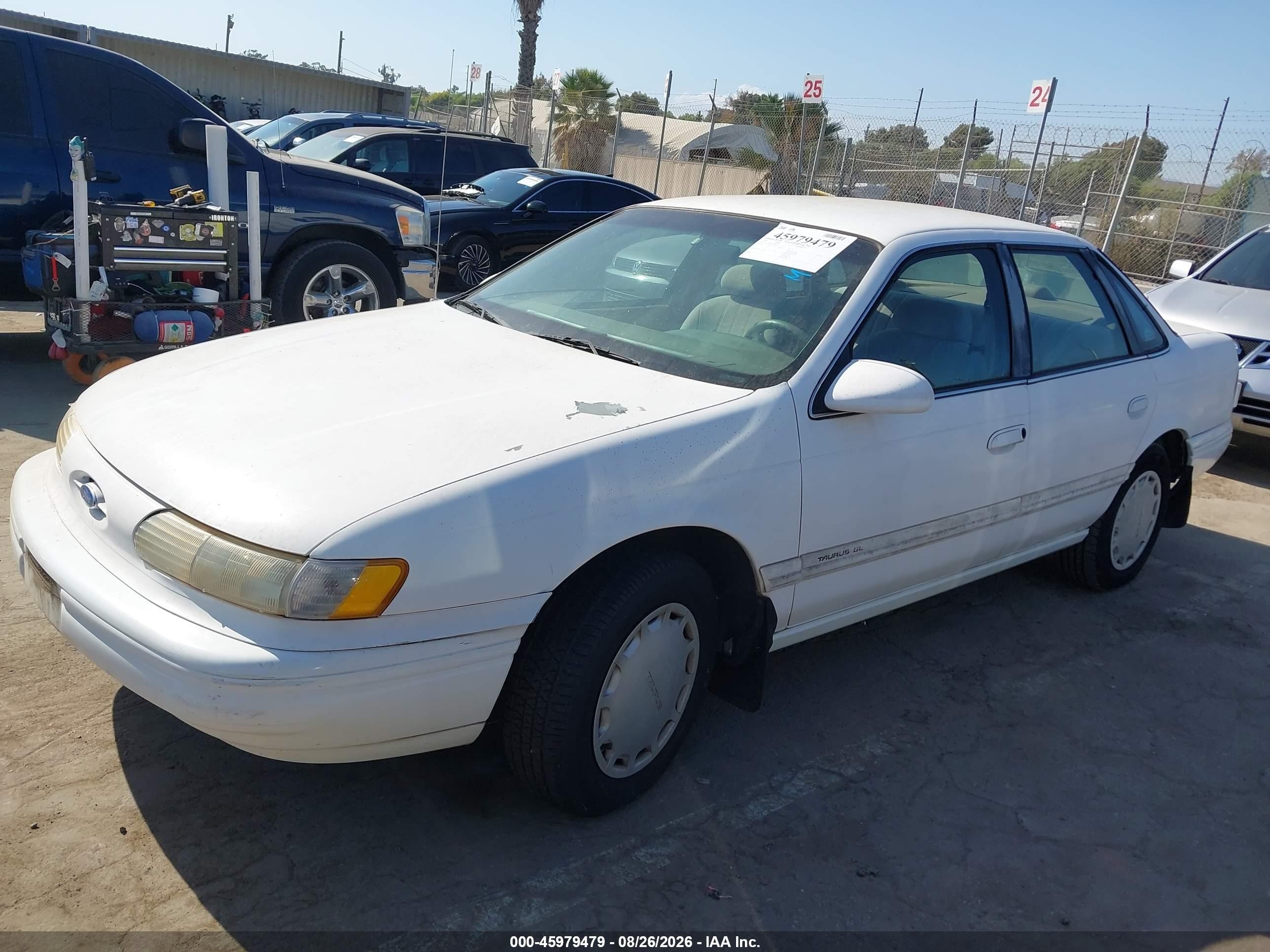 1995 Ford Taurus Gl/se White vin: 1FALP52U6SG269111