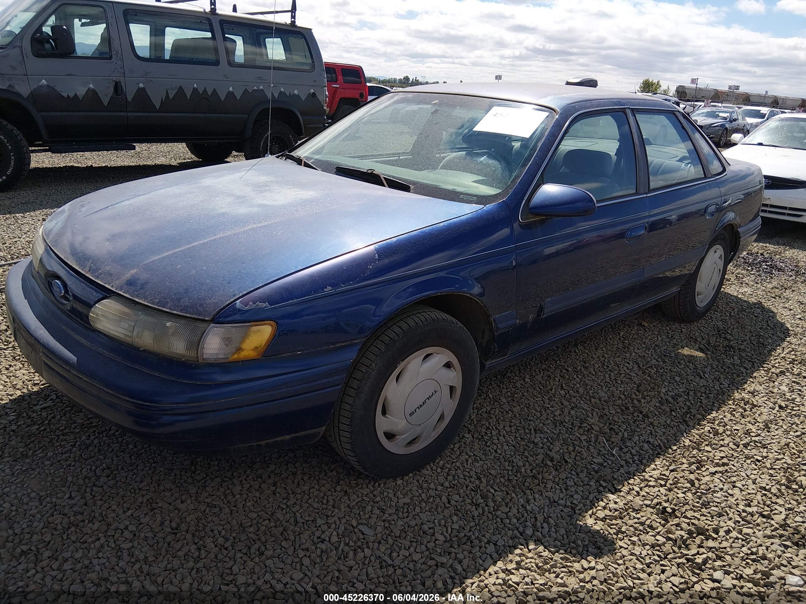 1995 Ford Taurus Gl/se Синий vin: 1FALP52U7SG177344