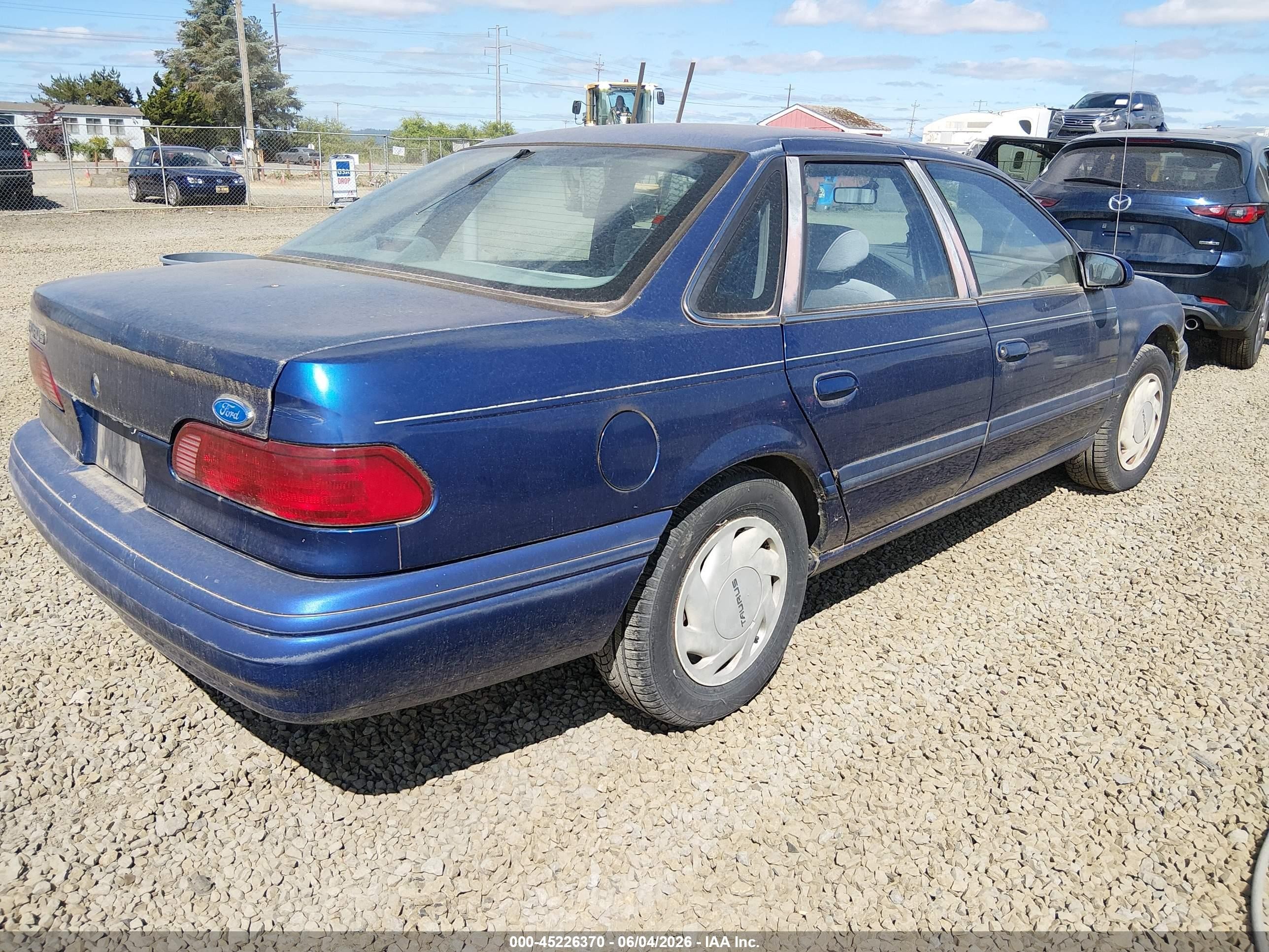 1995 Ford Taurus Gl/se Синий vin: 1FALP52U7SG177344