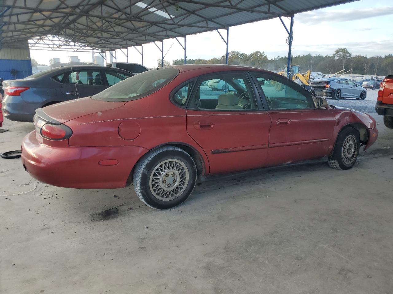 1996 Ford Taurus Gl Красный vin: 1FALP52U7TG234210
