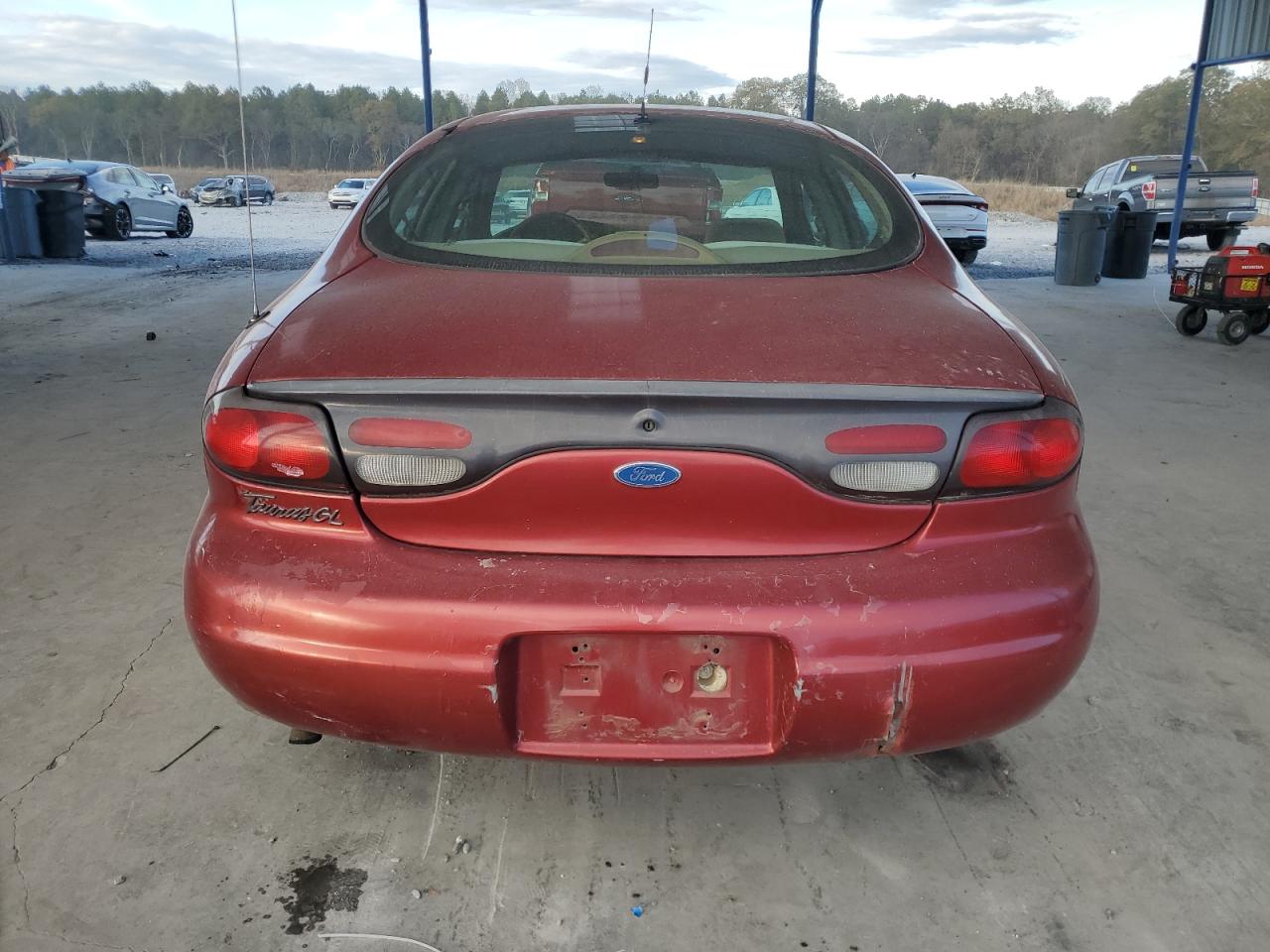 1996 Ford Taurus Gl Красный vin: 1FALP52U7TG234210