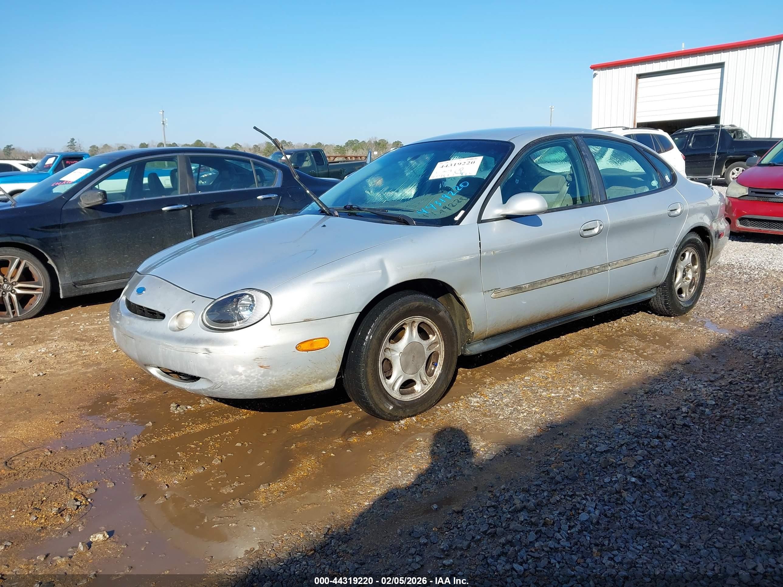1996 Ford Taurus Gl Silver vin: 1FALP52U8TA148228