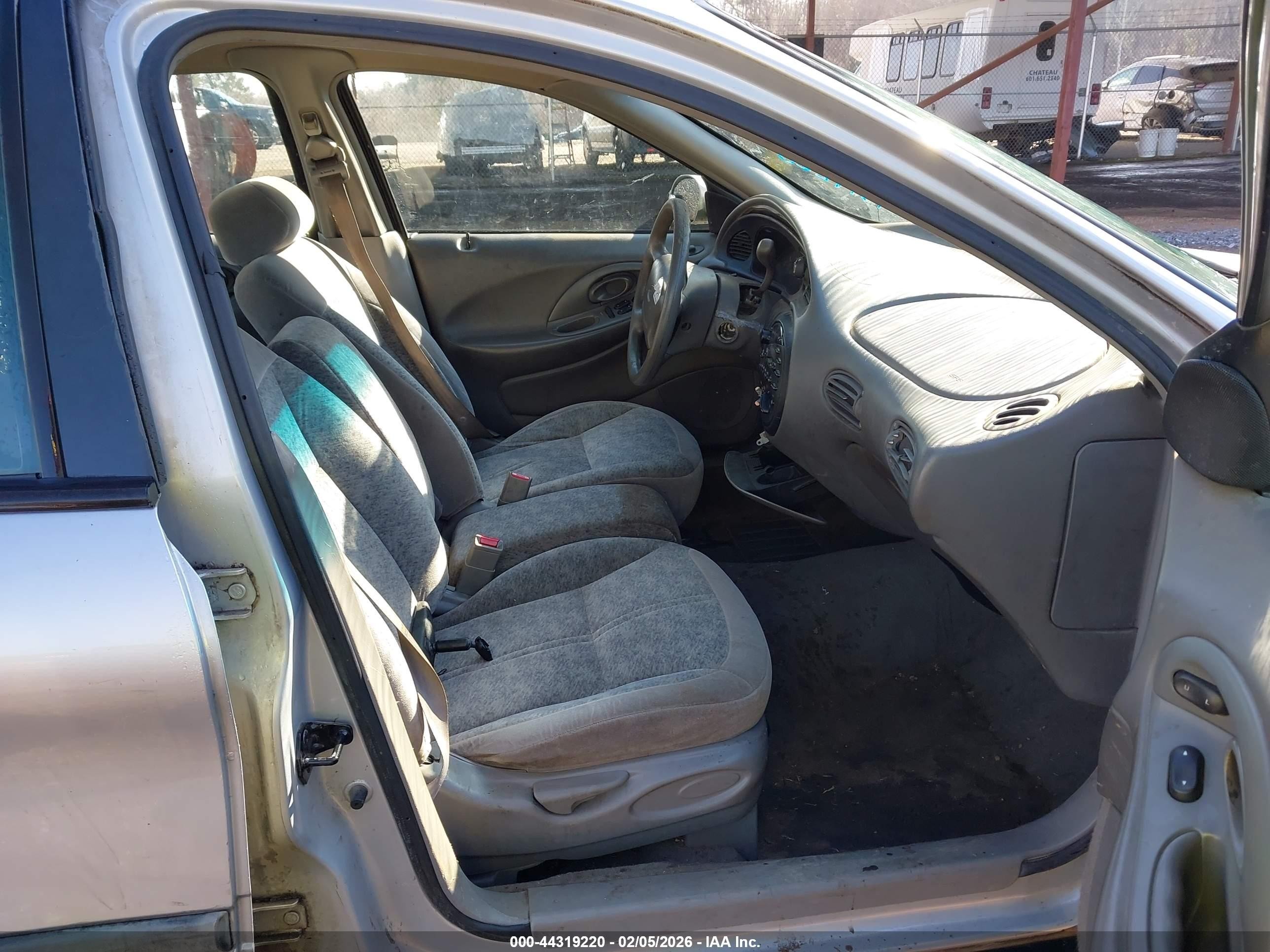 1996 Ford Taurus Gl Silver vin: 1FALP52U8TA148228