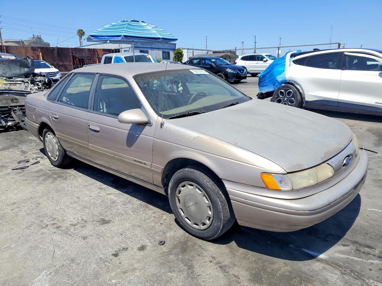 1995 Ford Taurus Gl Tan vin: 1FALP52U9SA320832