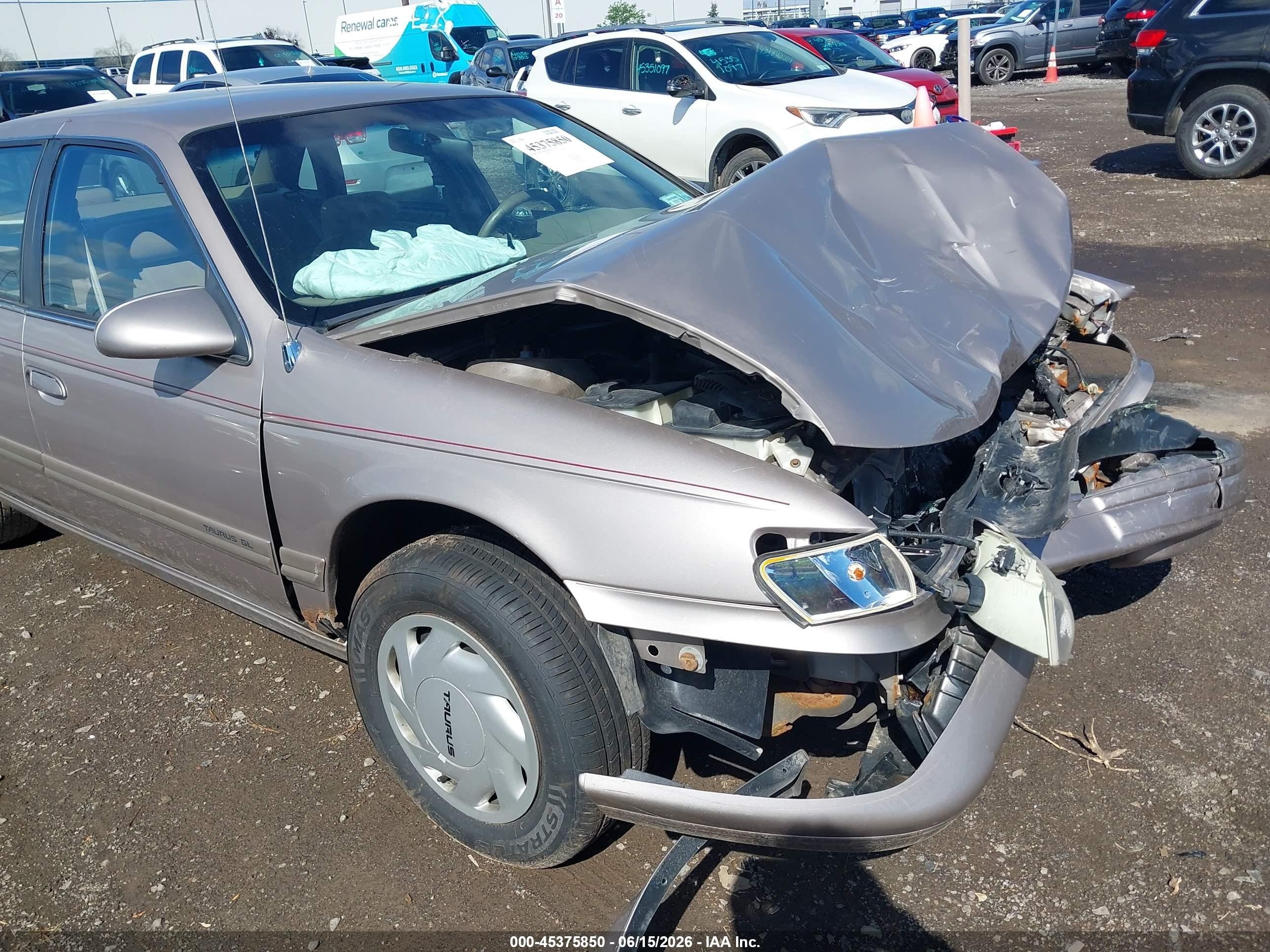 1995 Ford Taurus Gl/se Beige vin: 1FALP52U9SG248561
