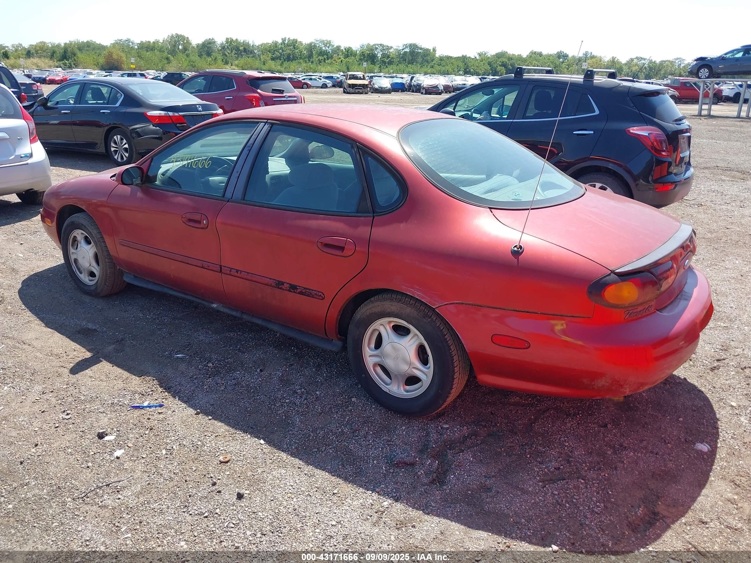 1996 Ford Taurus Gl Red vin: 1FALP52U9TG101769