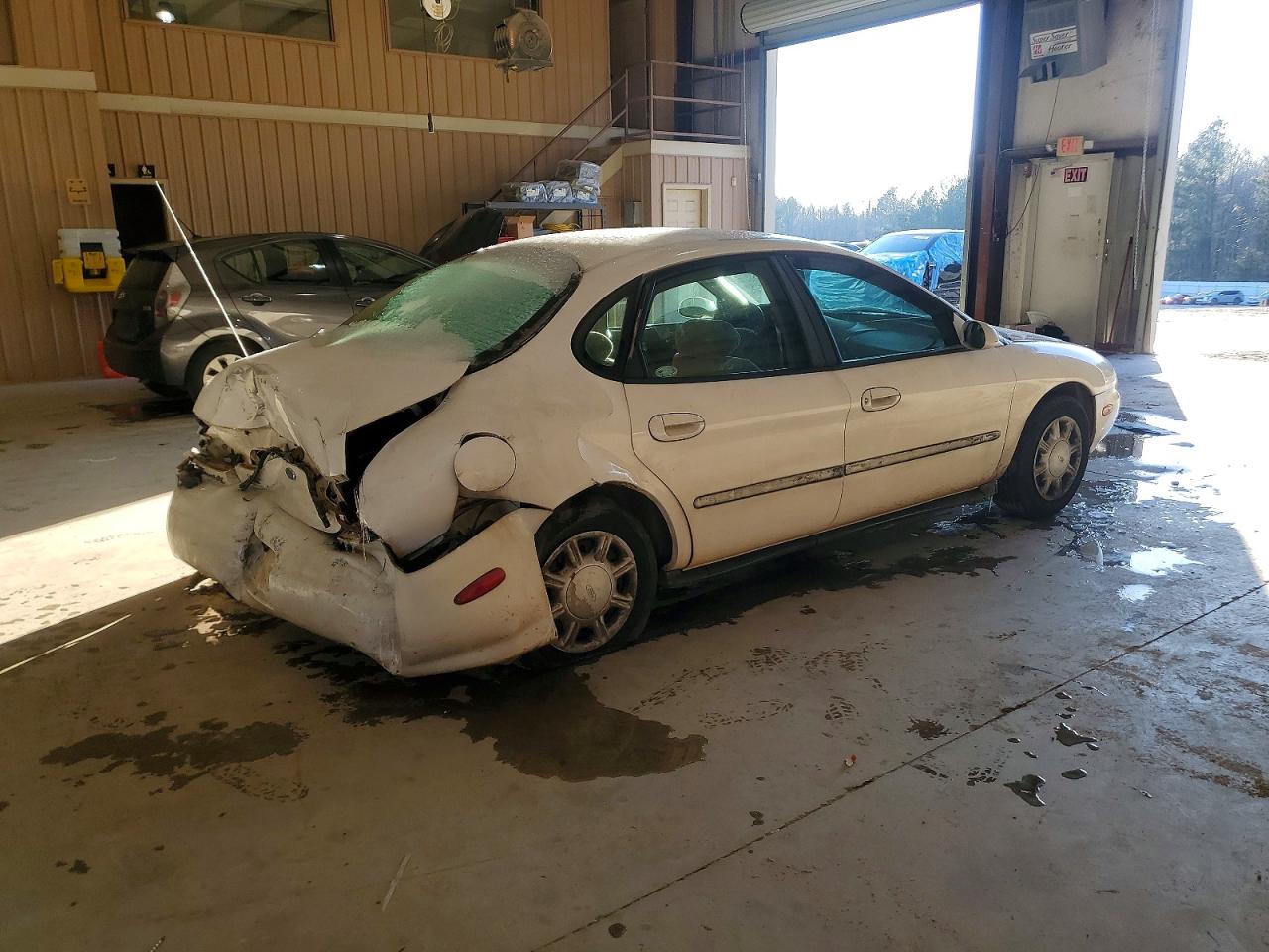 1996 Ford Taurus Gl White vin: 1FALP52UXTA241820