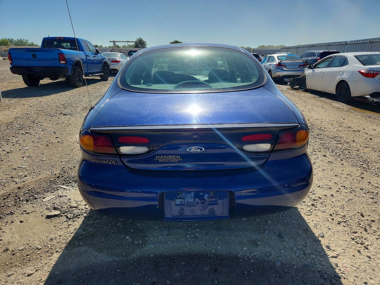 1996 Ford Taurus Gl Blue vin: 1FALP52UXTG161477
