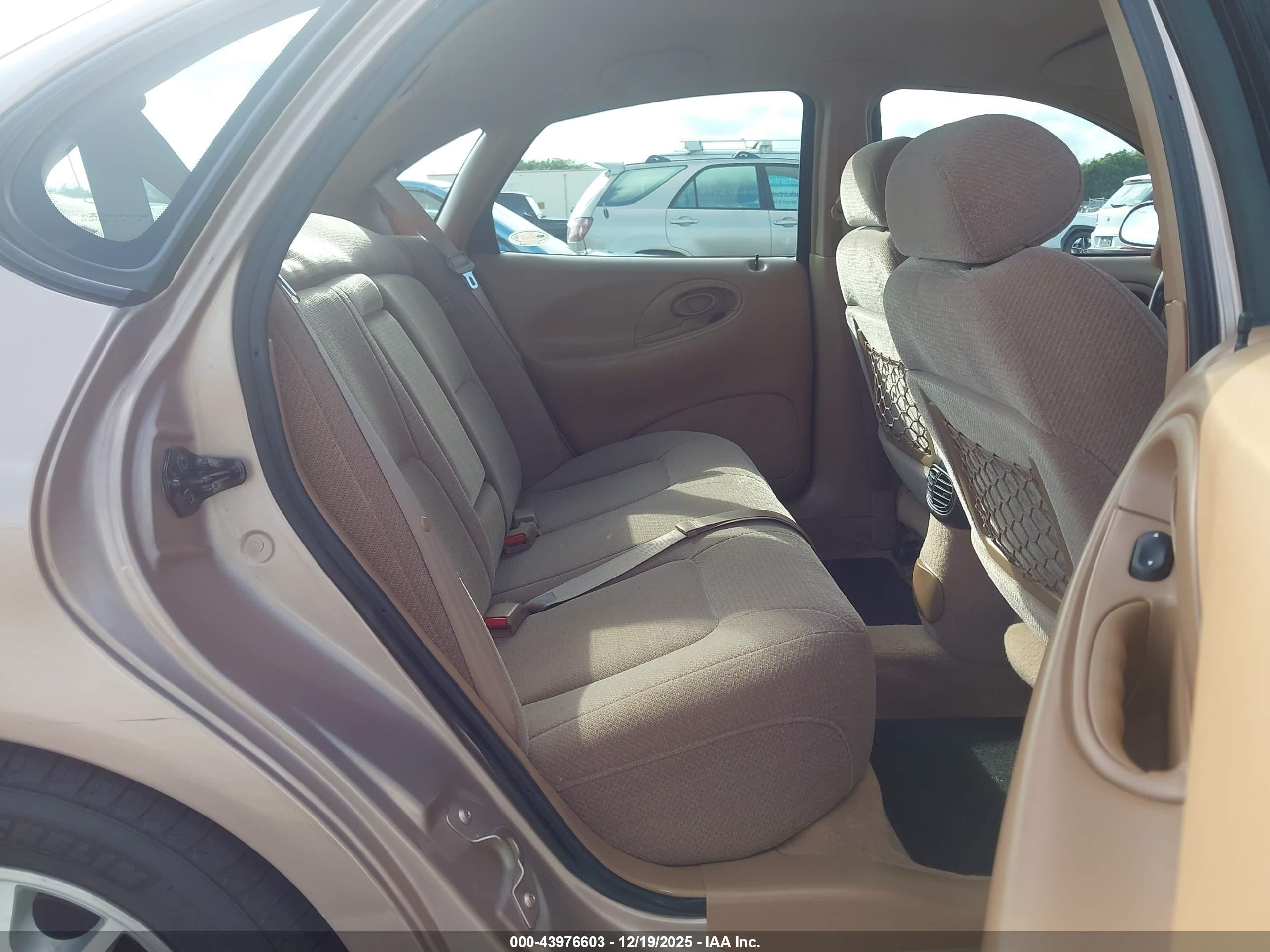 1996 Ford Taurus Lx Champagne vin: 1FALP53S0TA196500