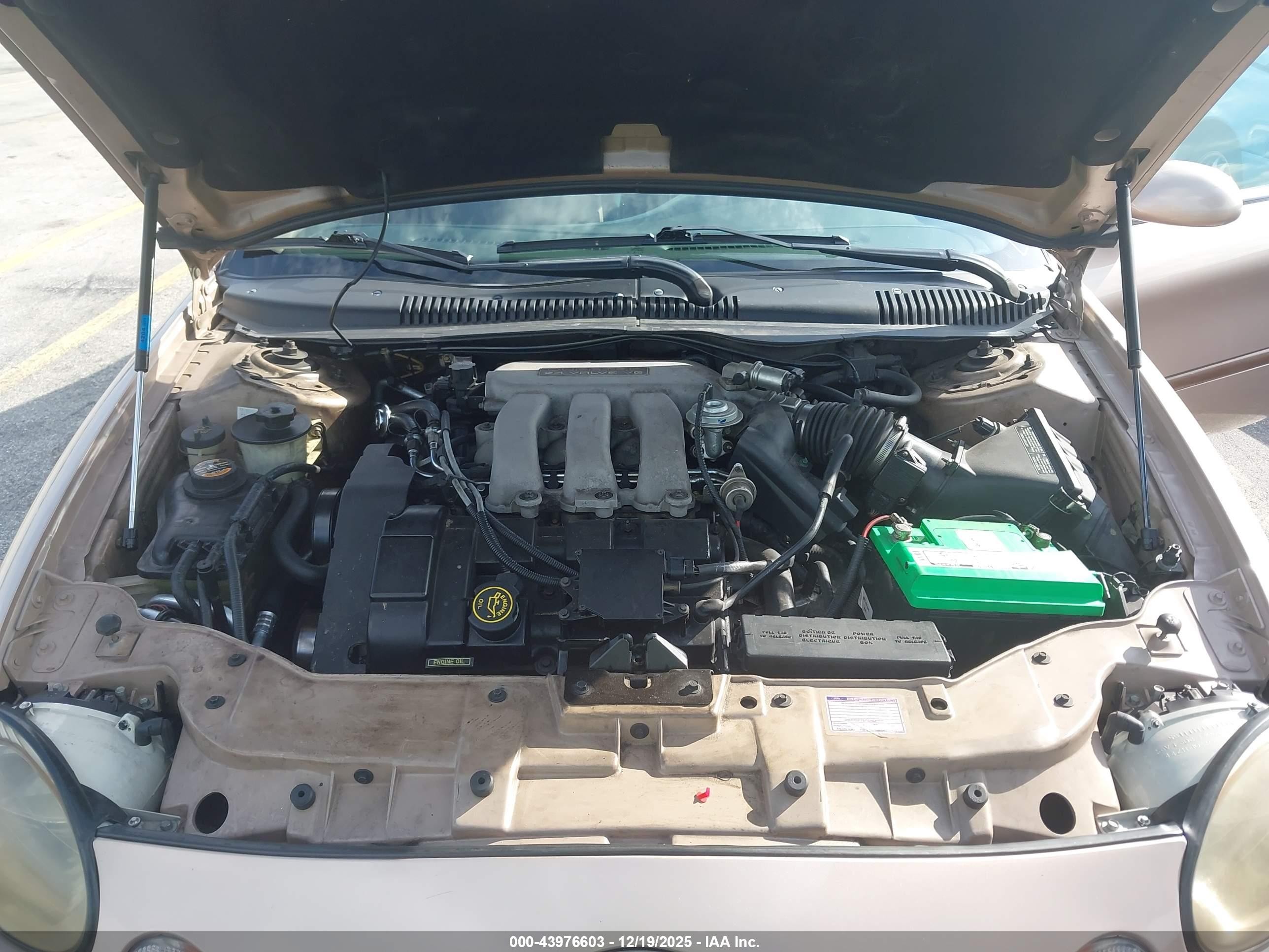 1996 Ford Taurus Lx Champagne vin: 1FALP53S0TA196500