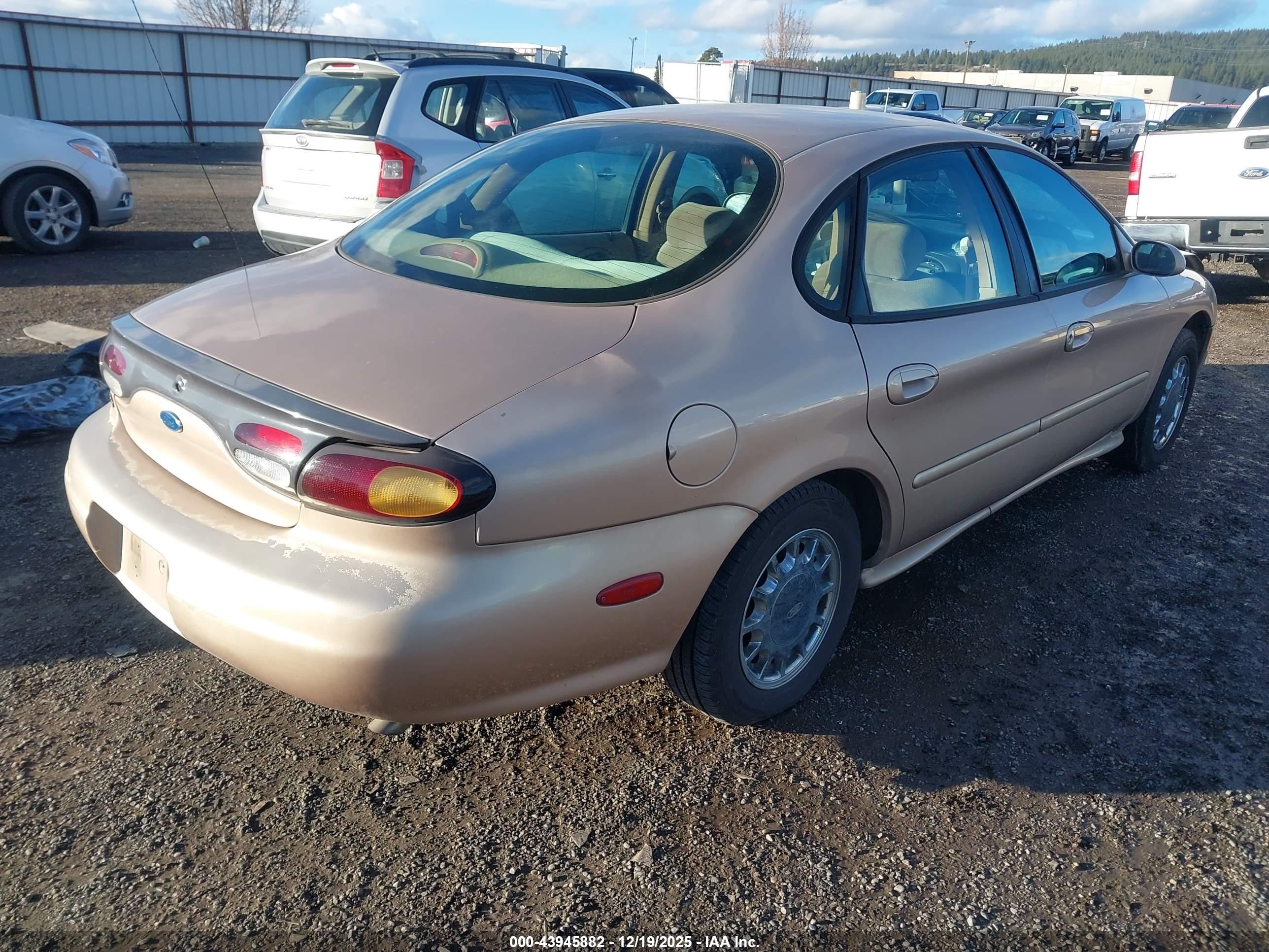 1996 Ford Taurus Lx Gold vin: 1FALP53S4TG196402