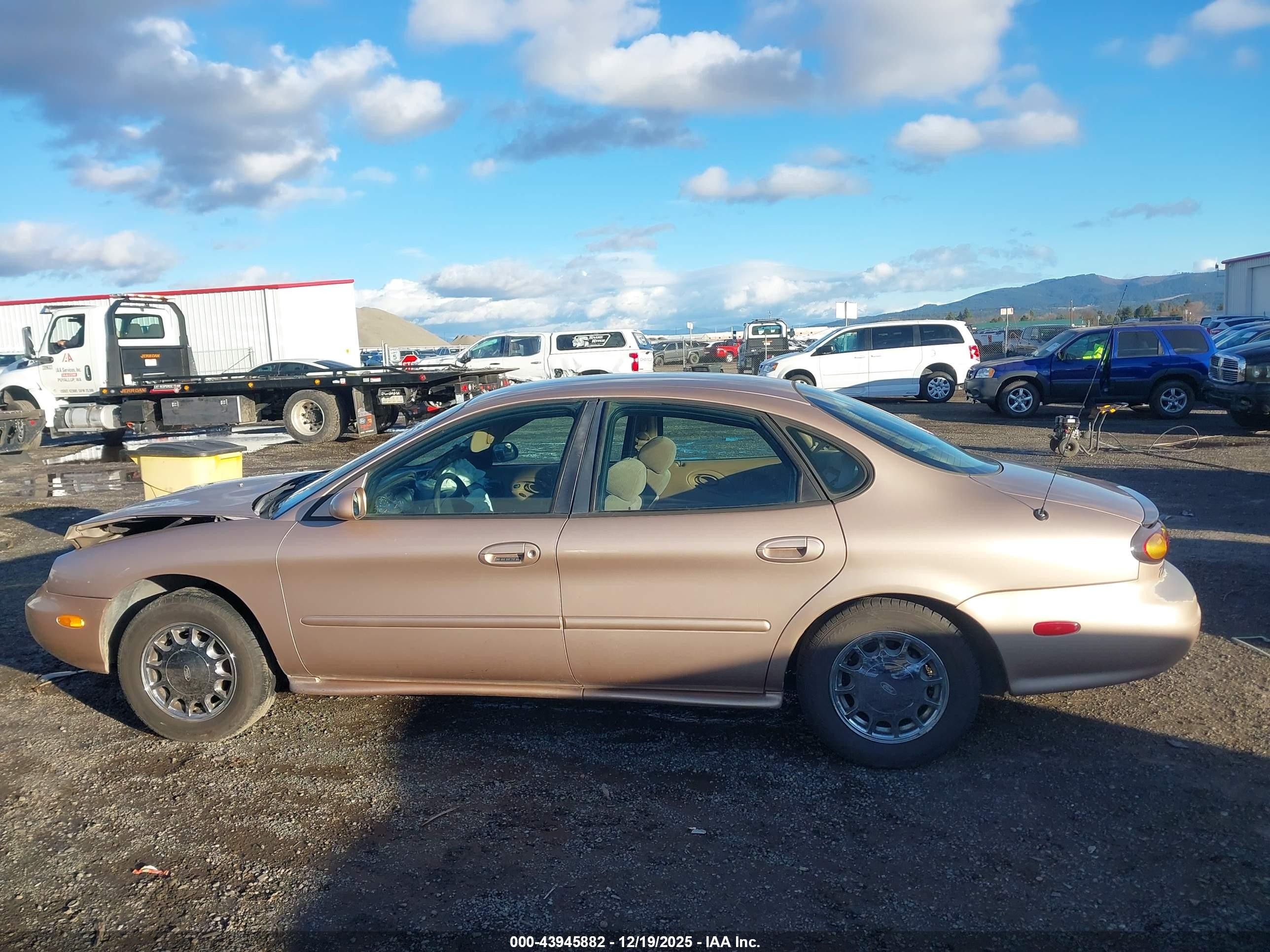 1996 Ford Taurus Lx Gold vin: 1FALP53S4TG196402