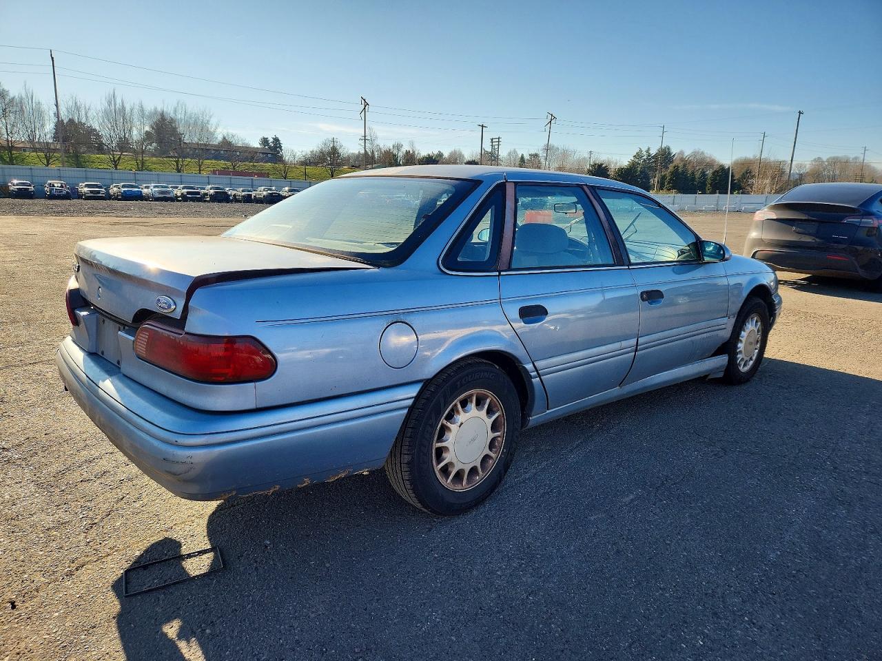 1992 Ford Taurus Lx Blue vin: 1FALP53U3NG244766